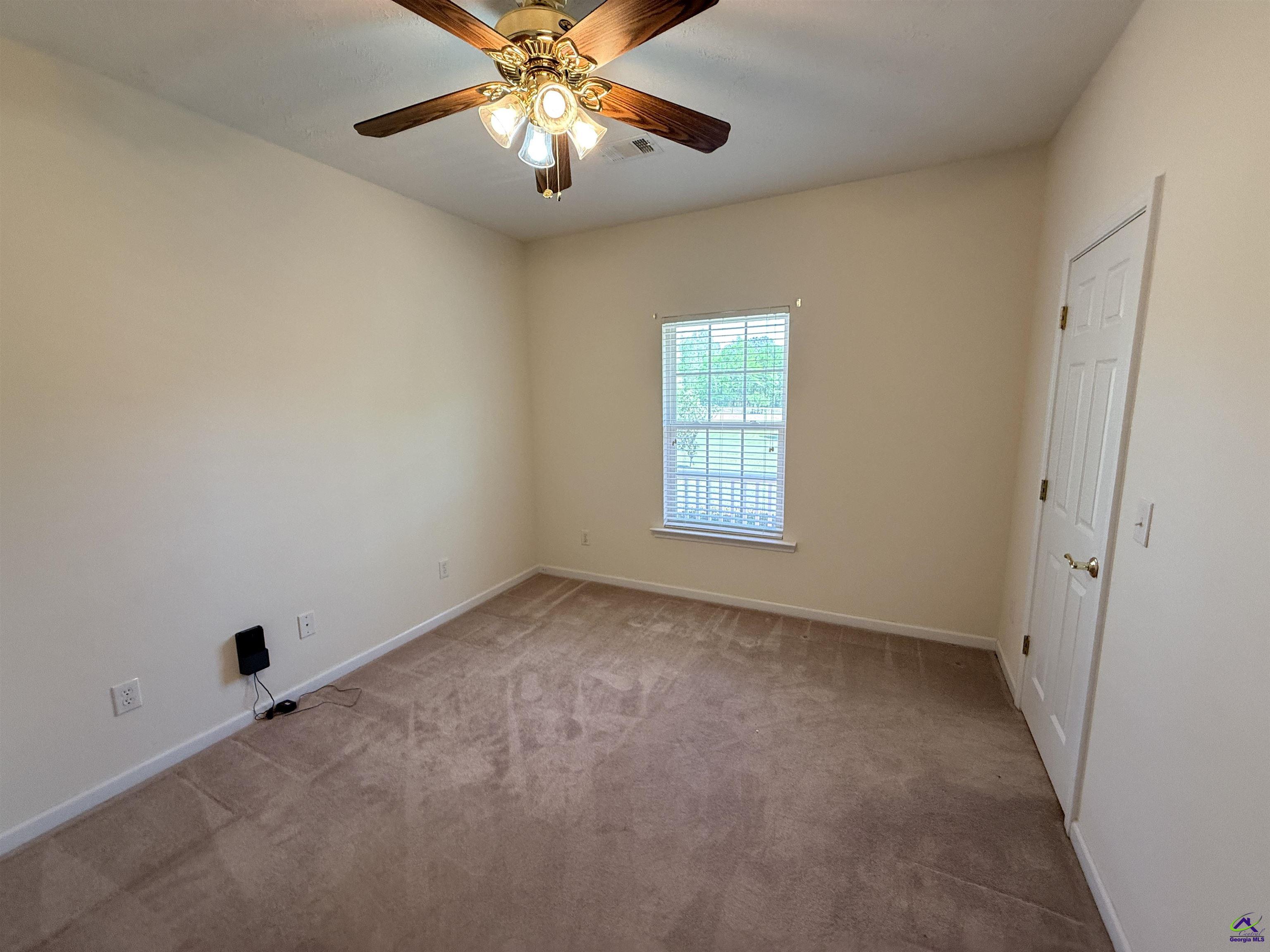 611 Moncrief Rd