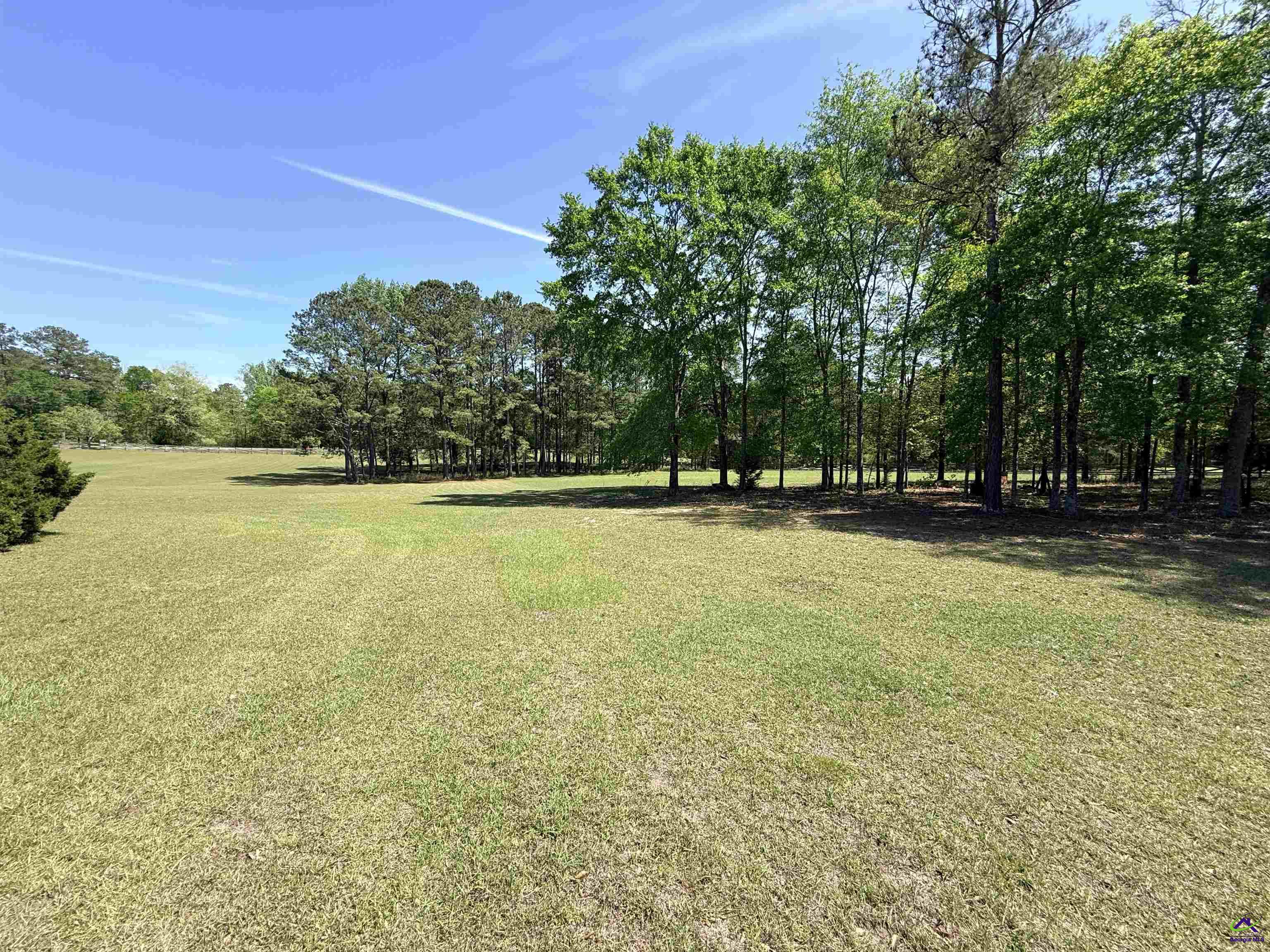 611 Moncrief Rd