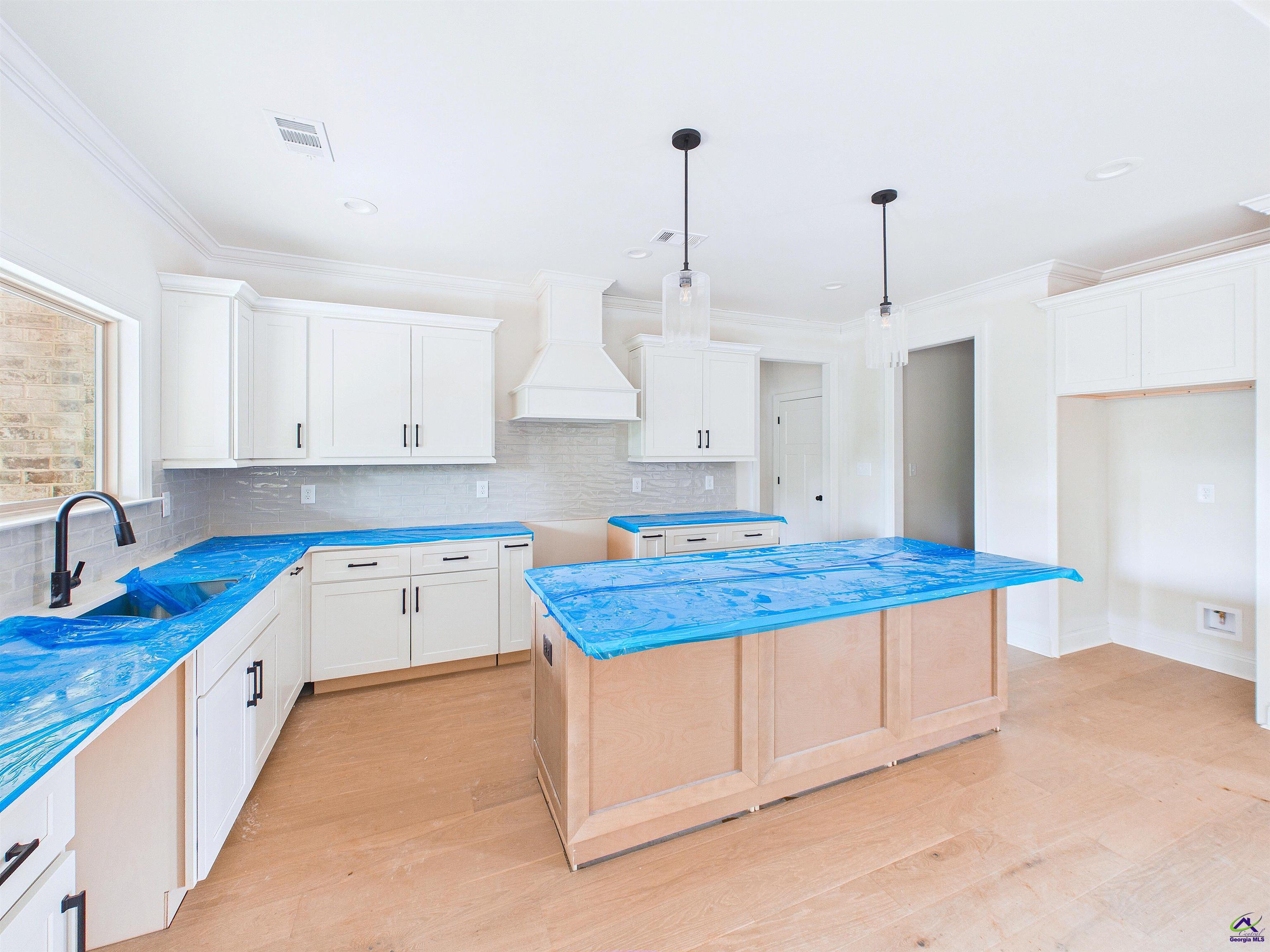 102 Rinns Way