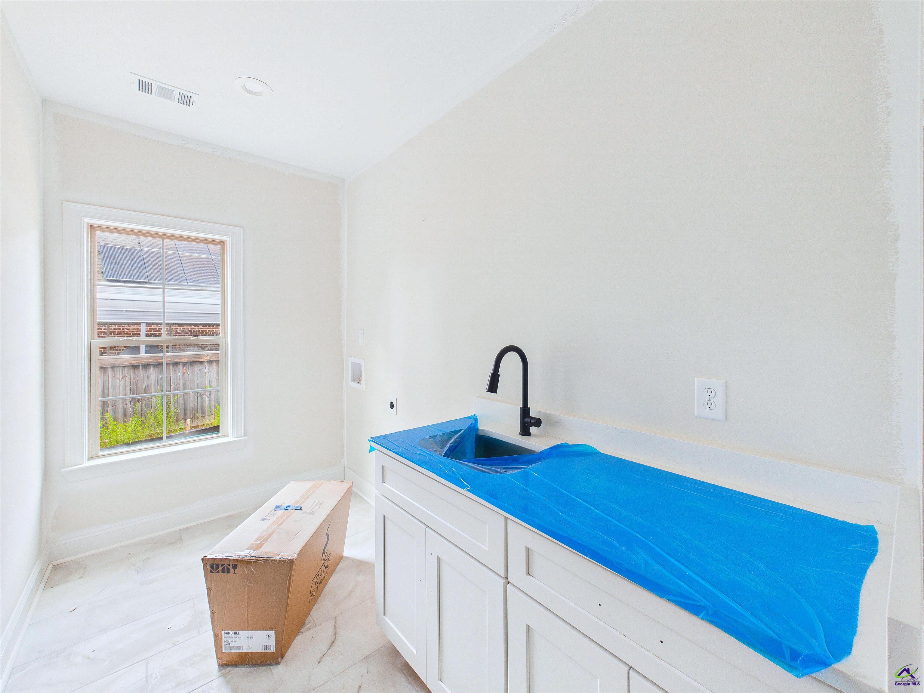102 Rinns Way