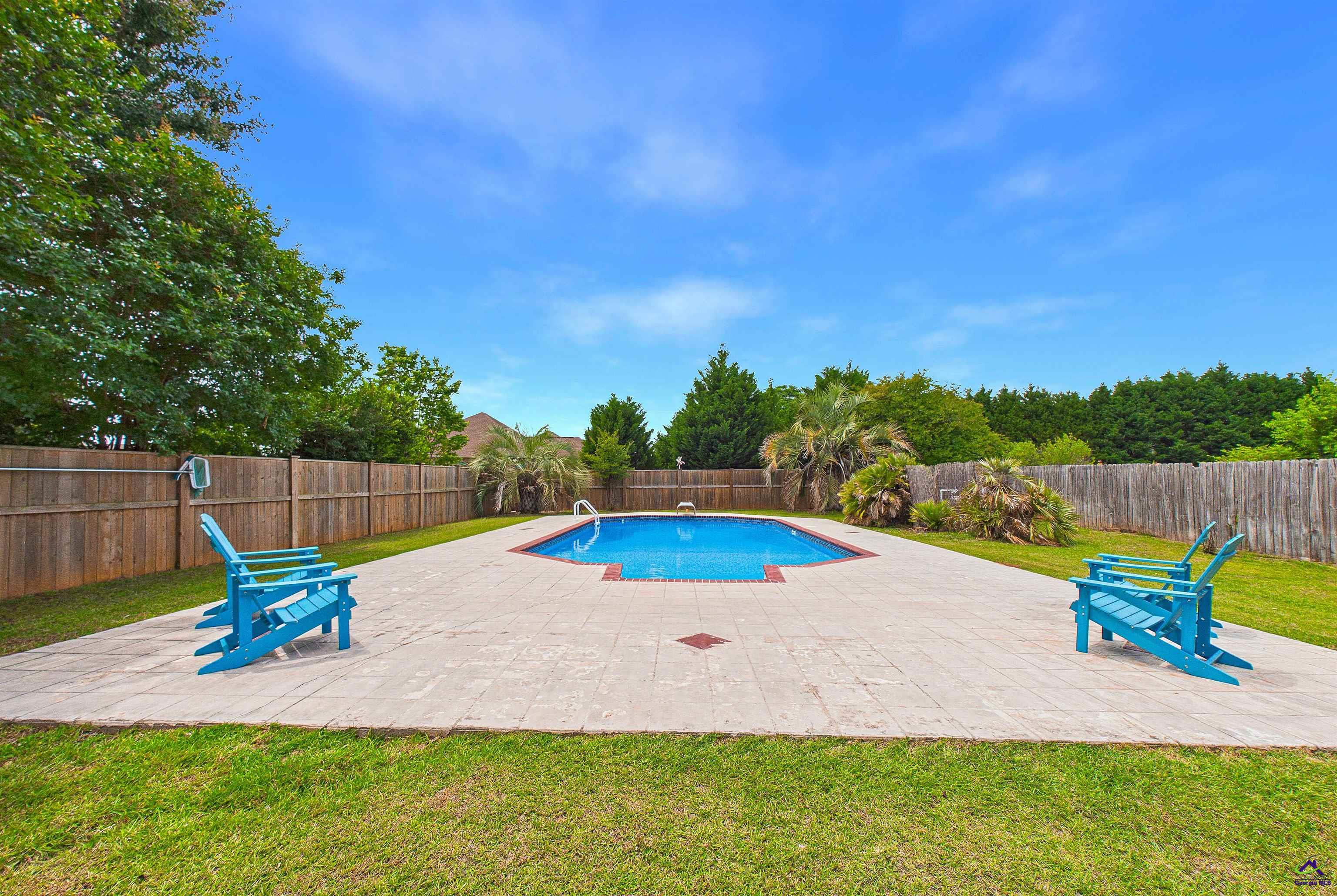 301 Hathersage Drive