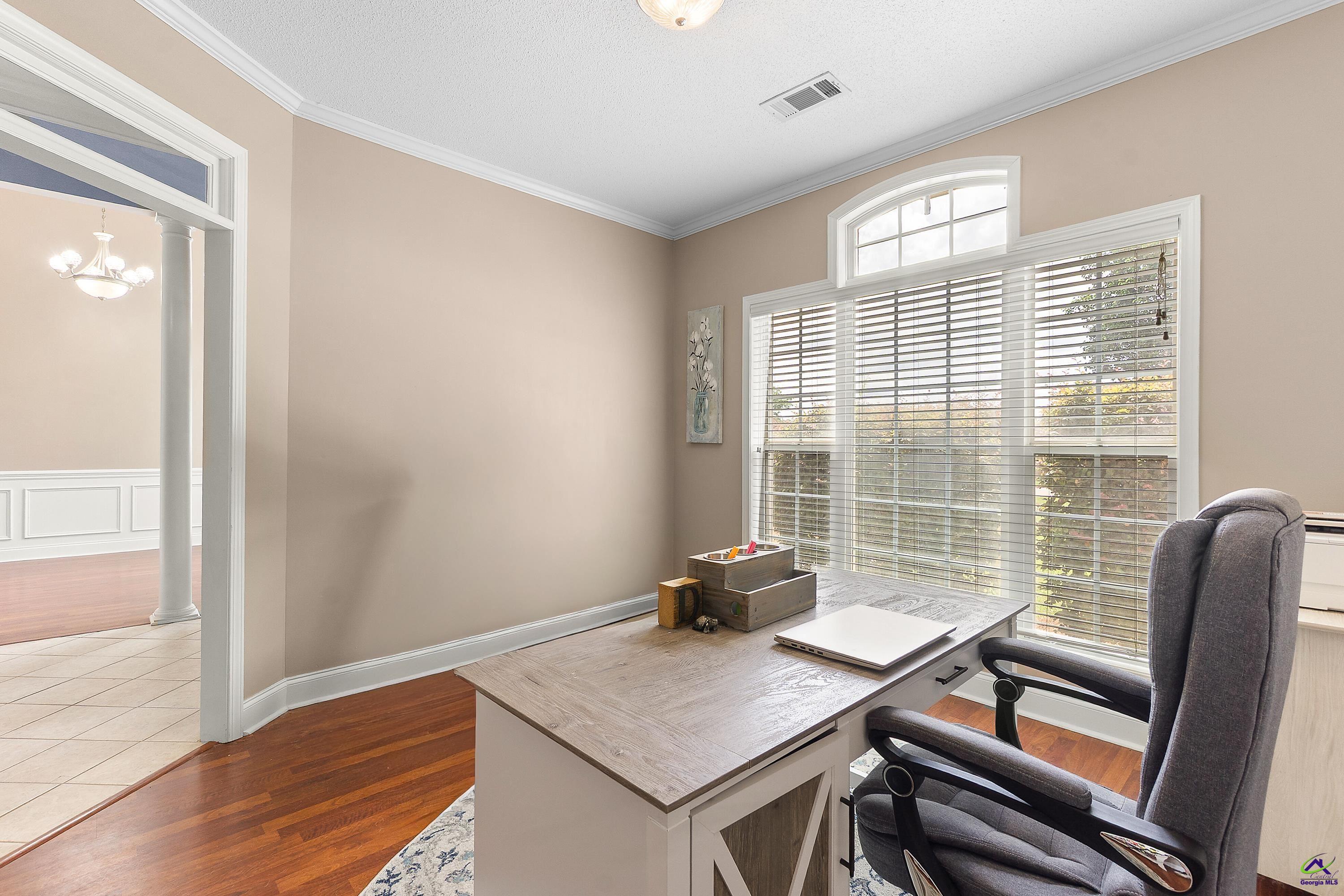 301 Hathersage Drive