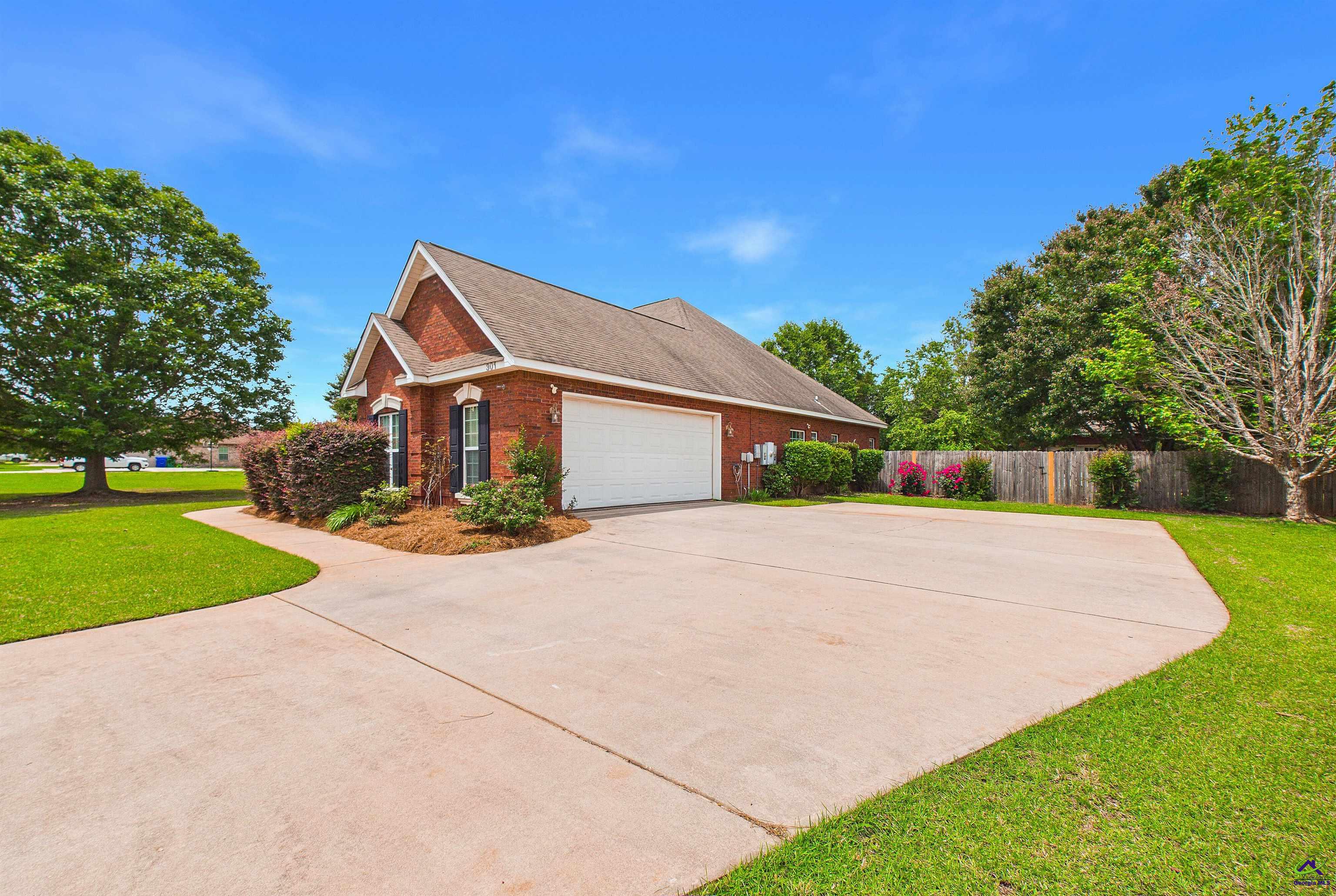 301 Hathersage Drive