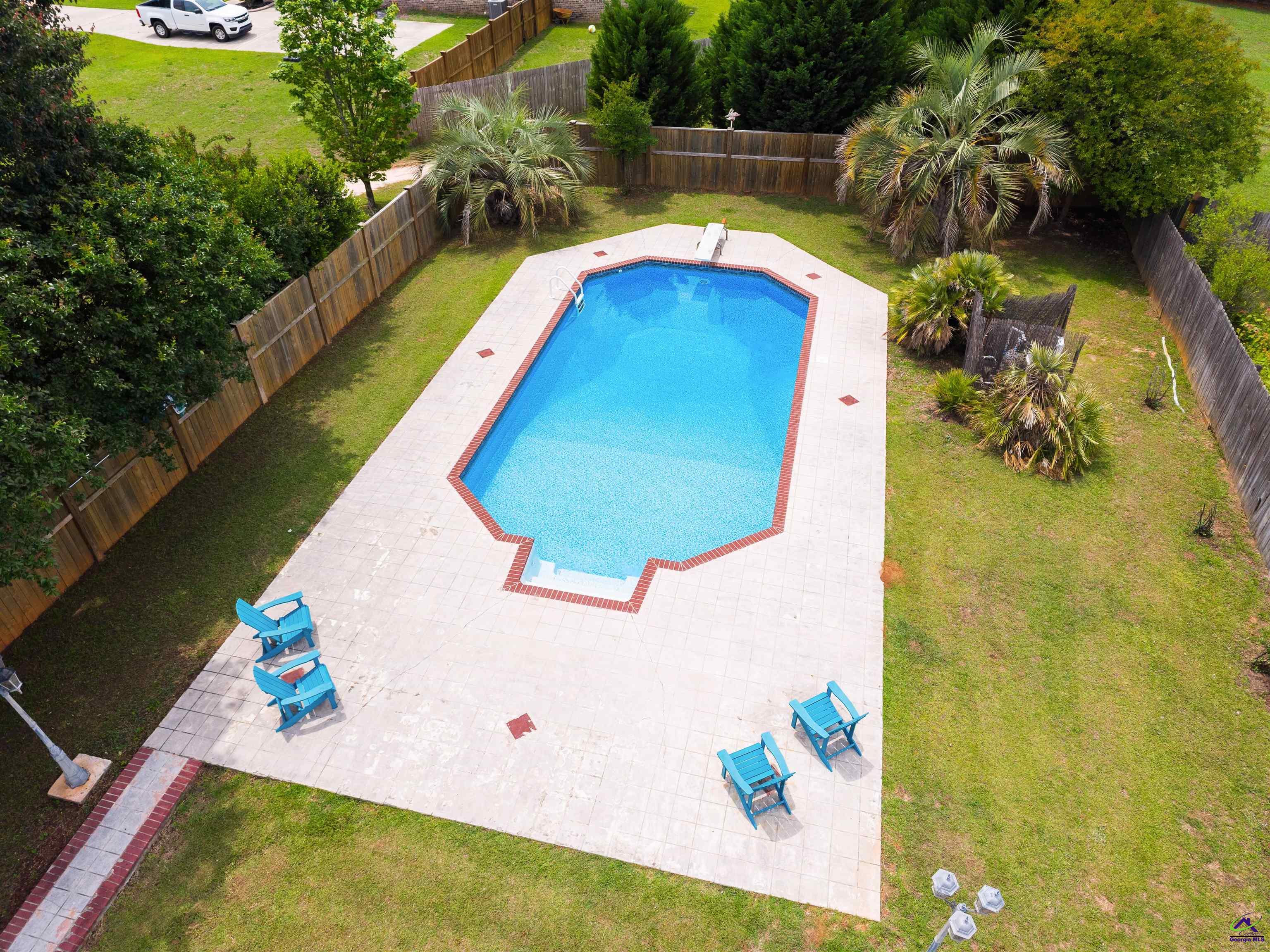 301 Hathersage Drive