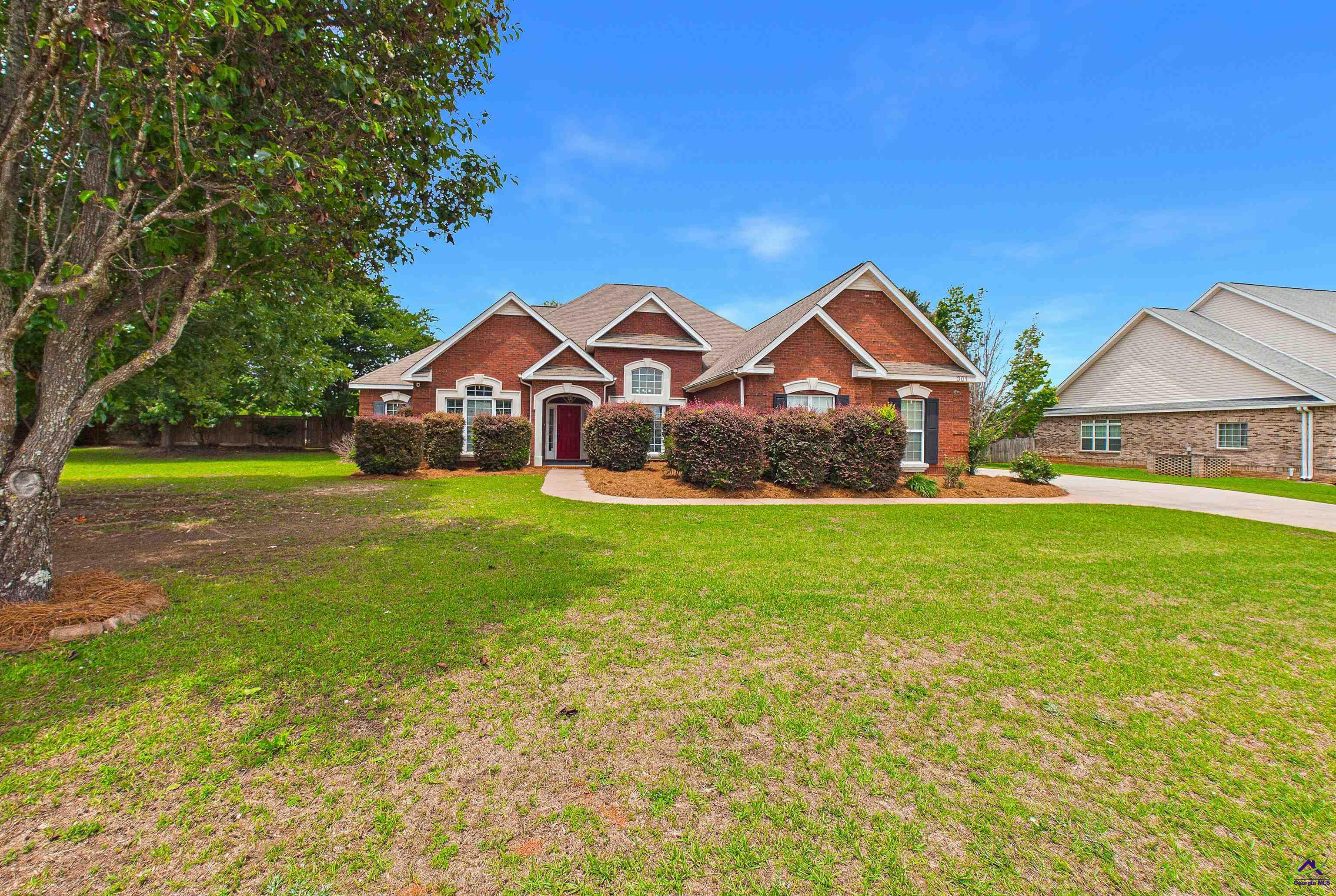 301 Hathersage Drive
