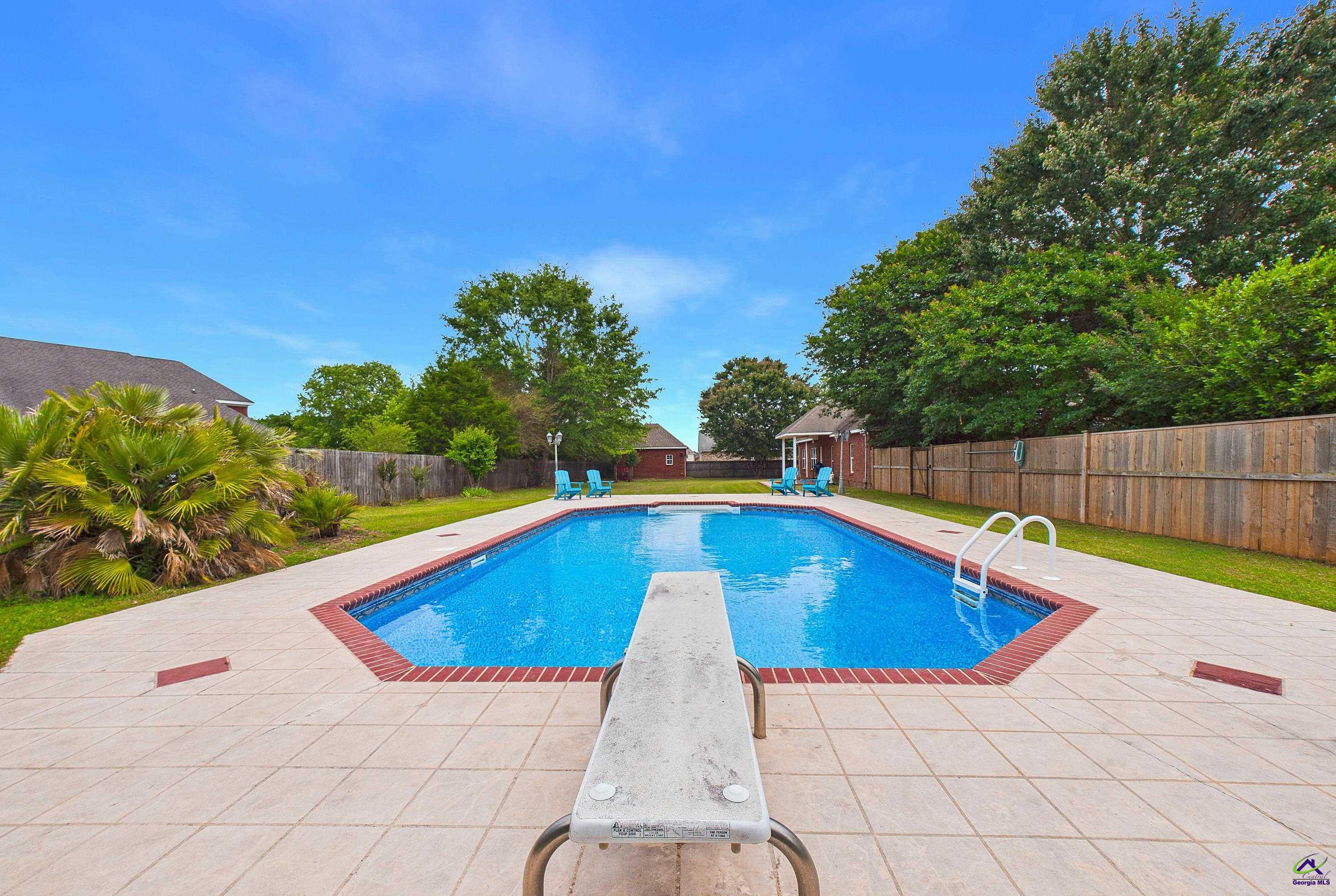 301 Hathersage Drive