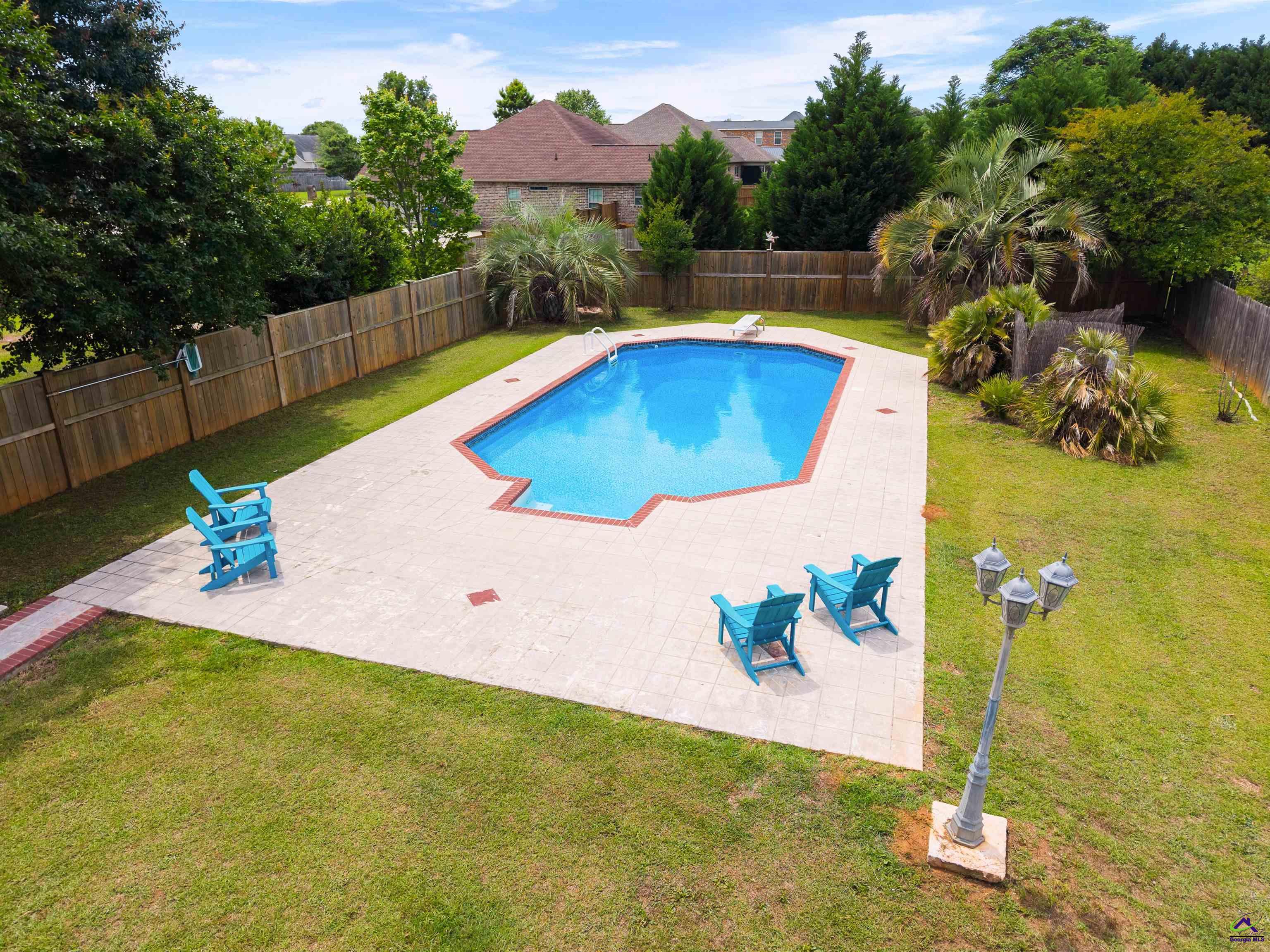 301 Hathersage Drive