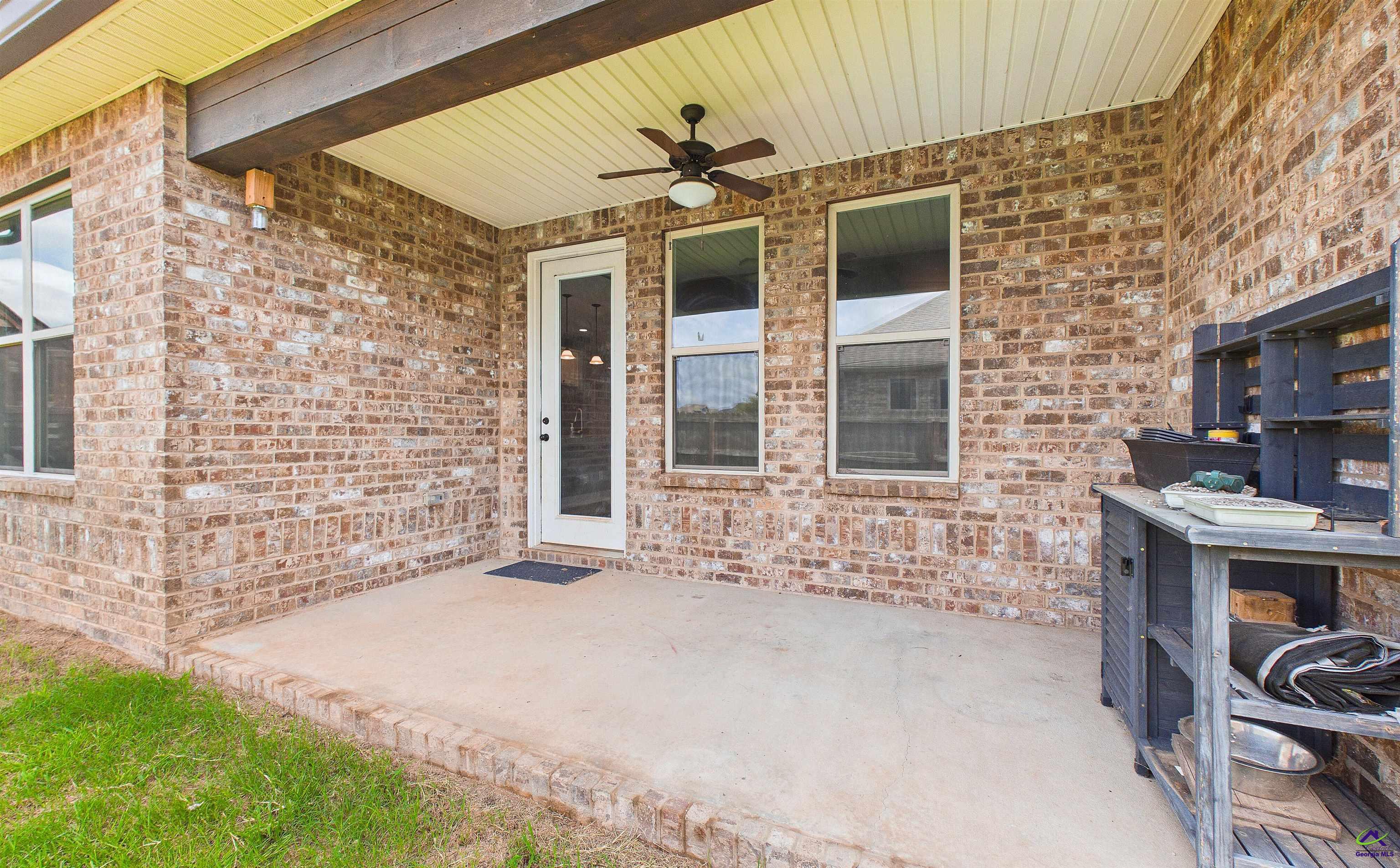 91 Barnyard Way
