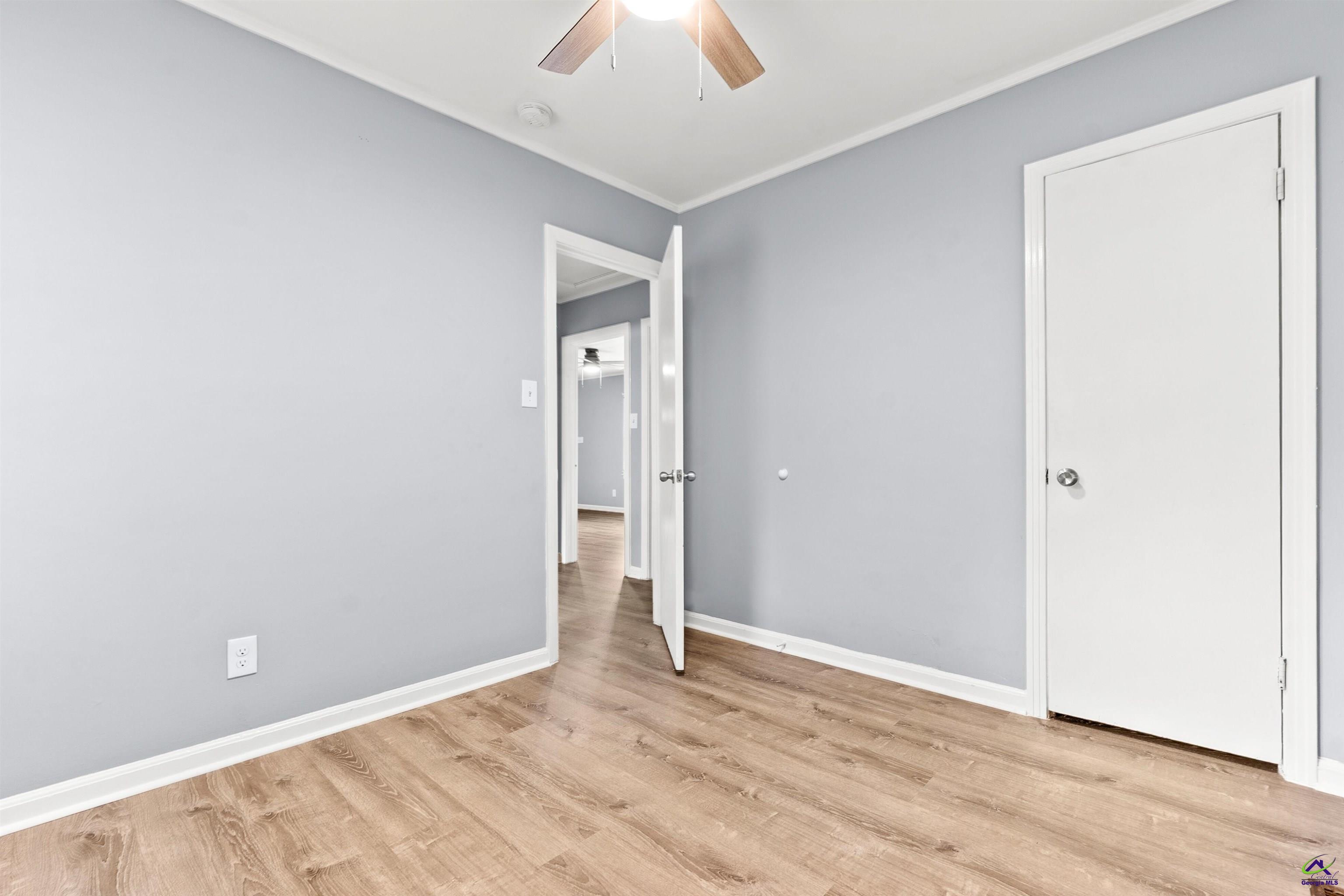 103 Woodlawn Avenue