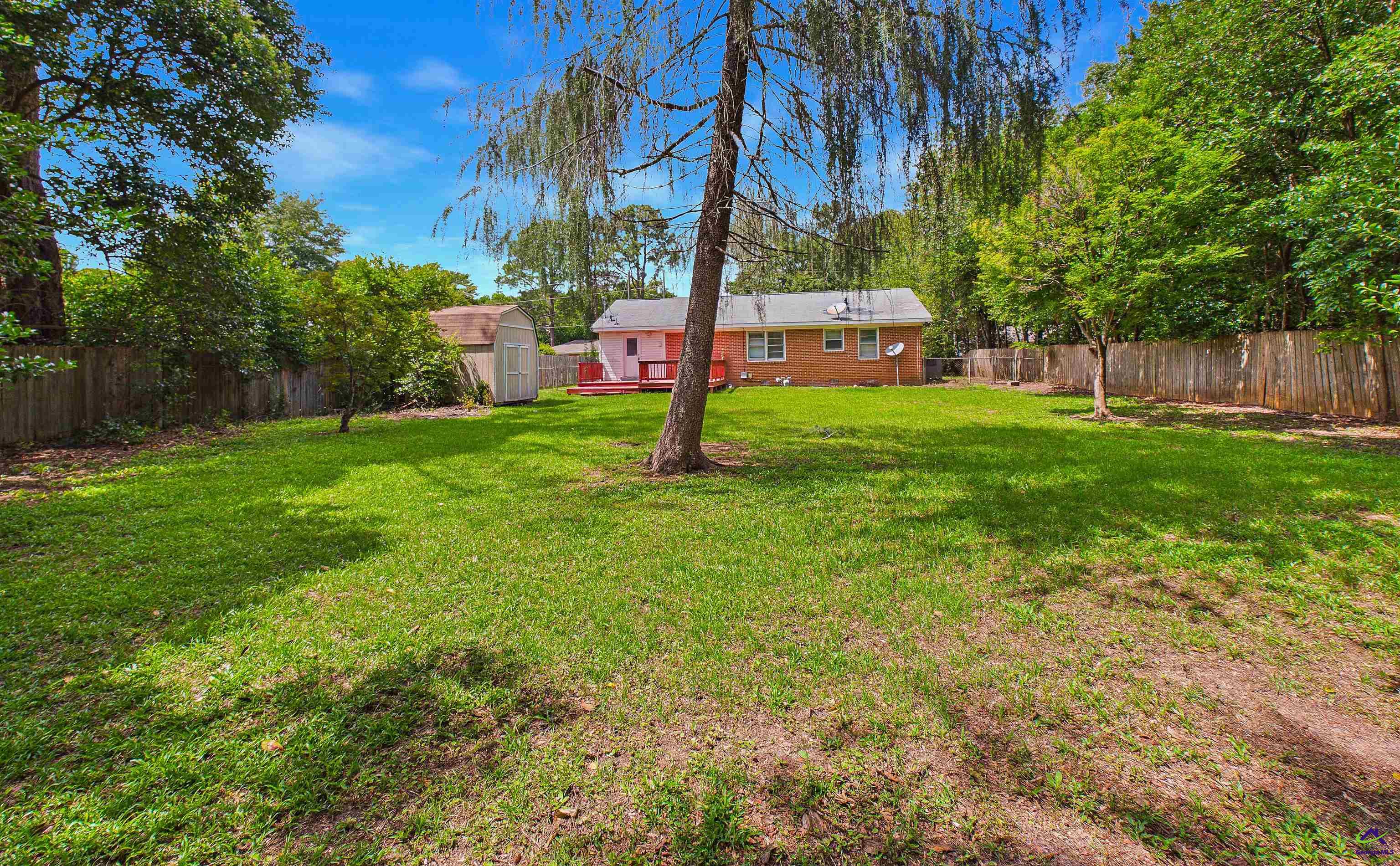 103 Woodlawn Avenue