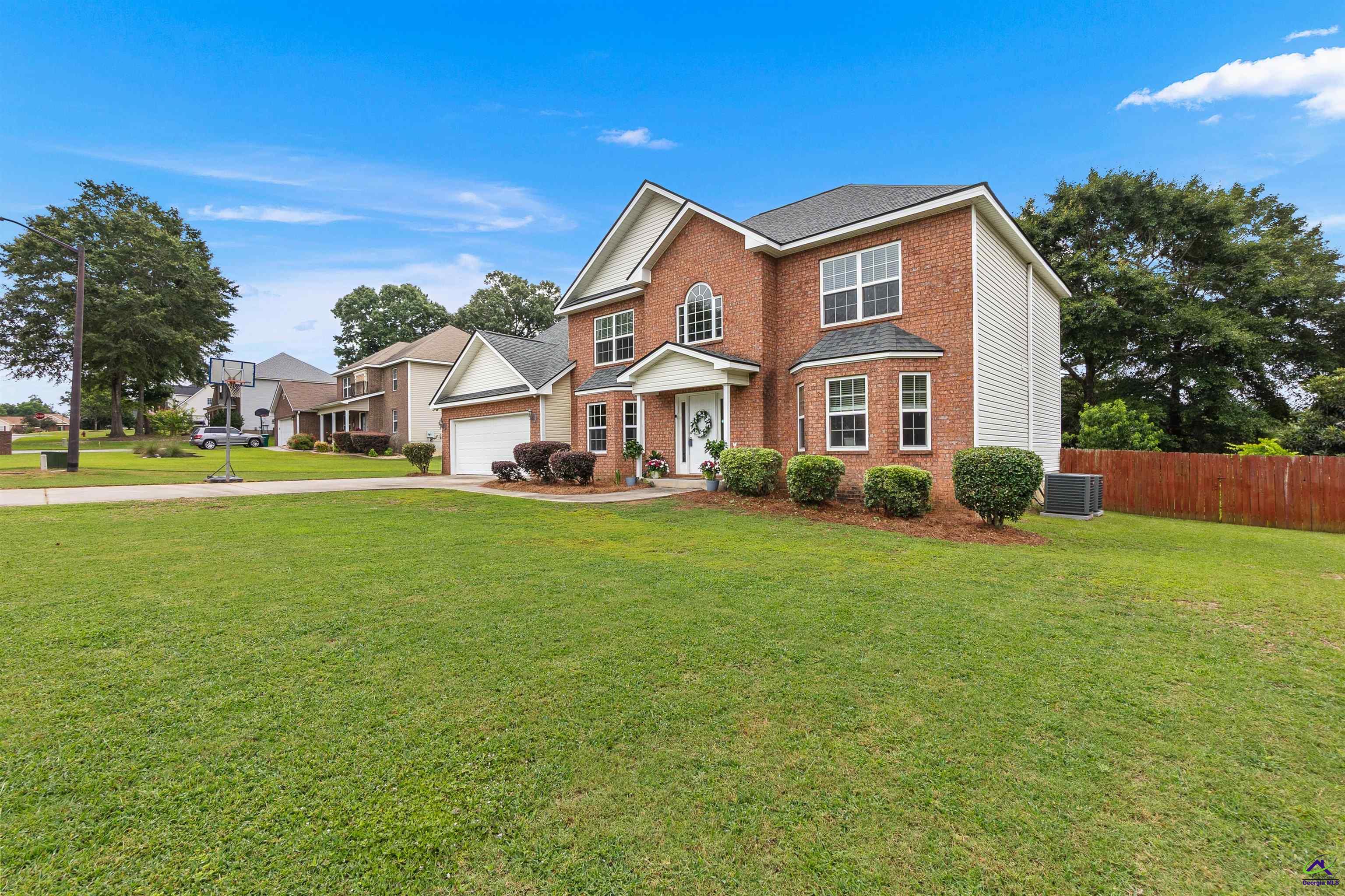 205 Olde Hickory Circle