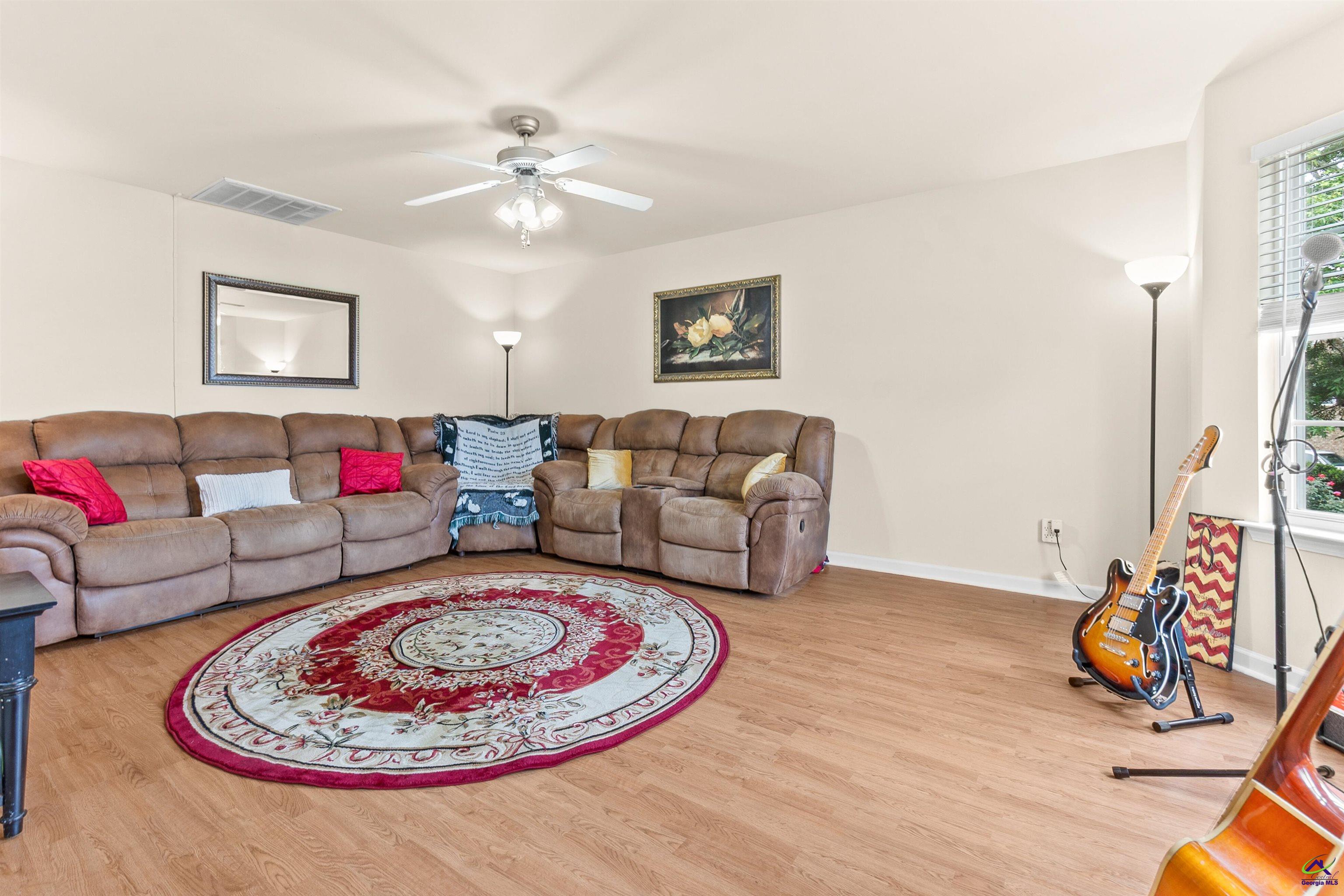 205 Olde Hickory Circle