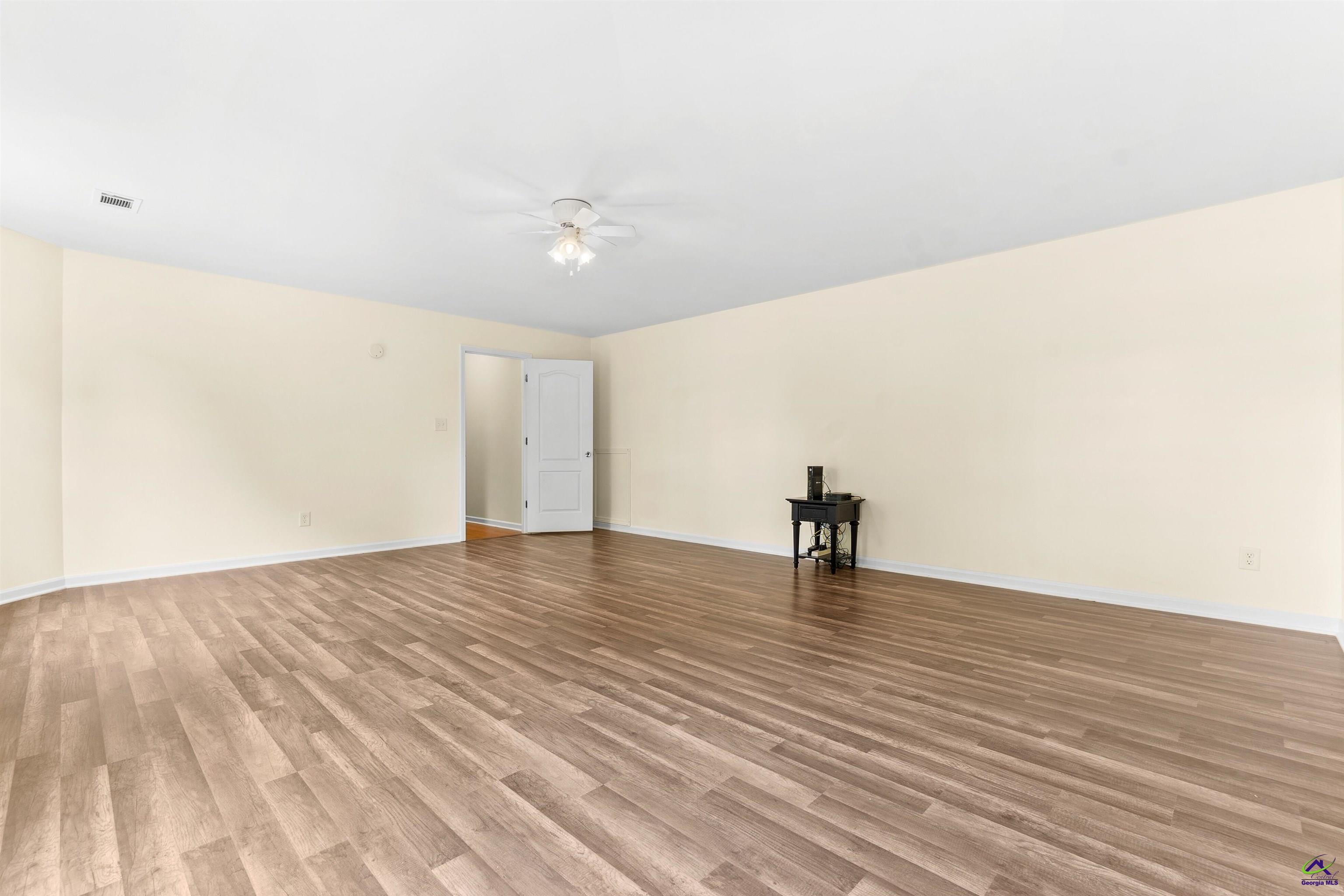 205 Olde Hickory Circle
