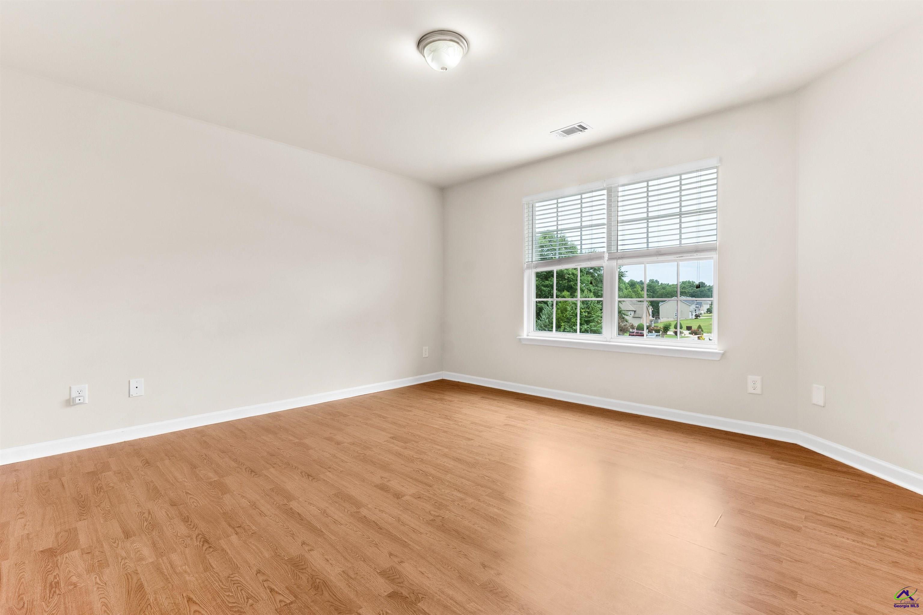 205 Olde Hickory Circle