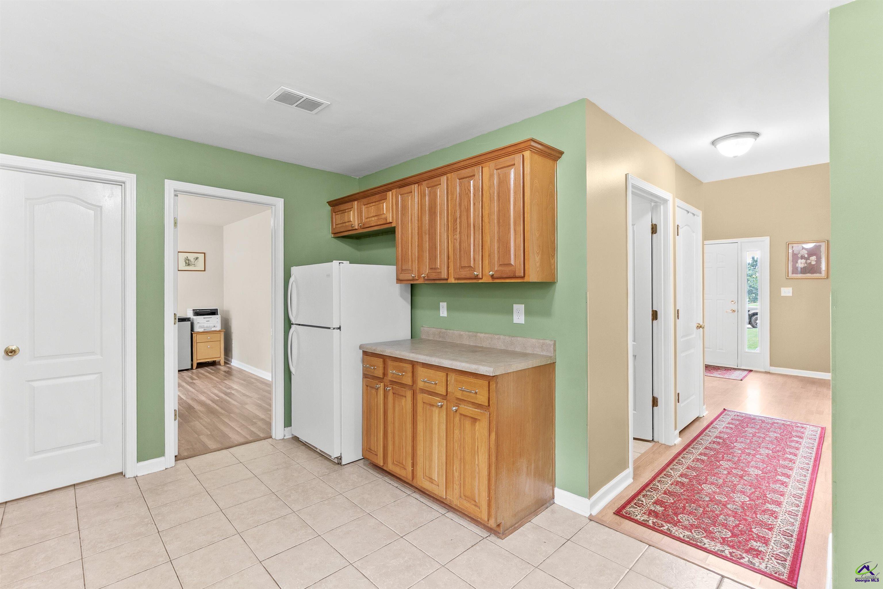 205 Olde Hickory Circle