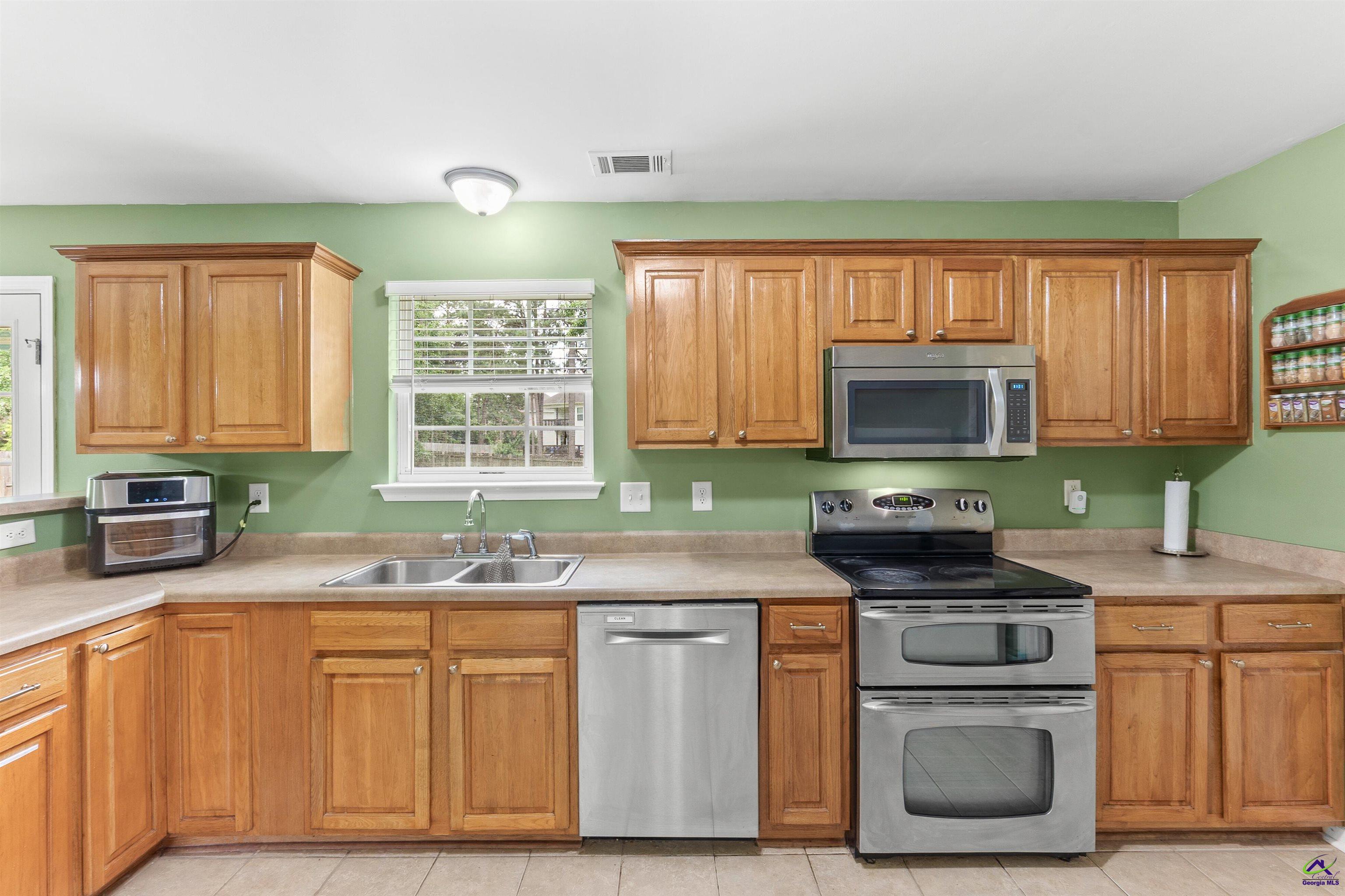 205 Olde Hickory Circle