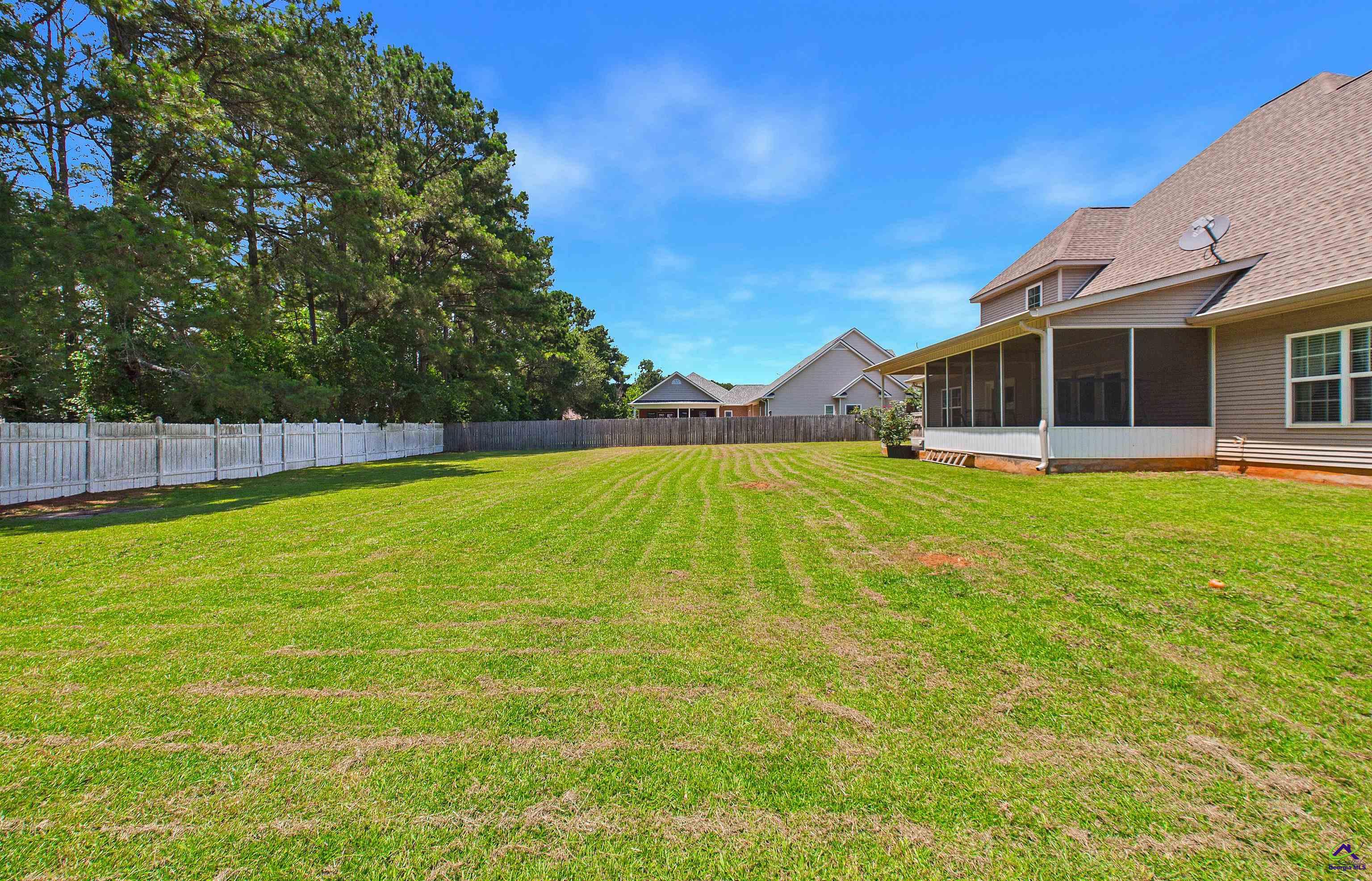 221 Hathersage Drive