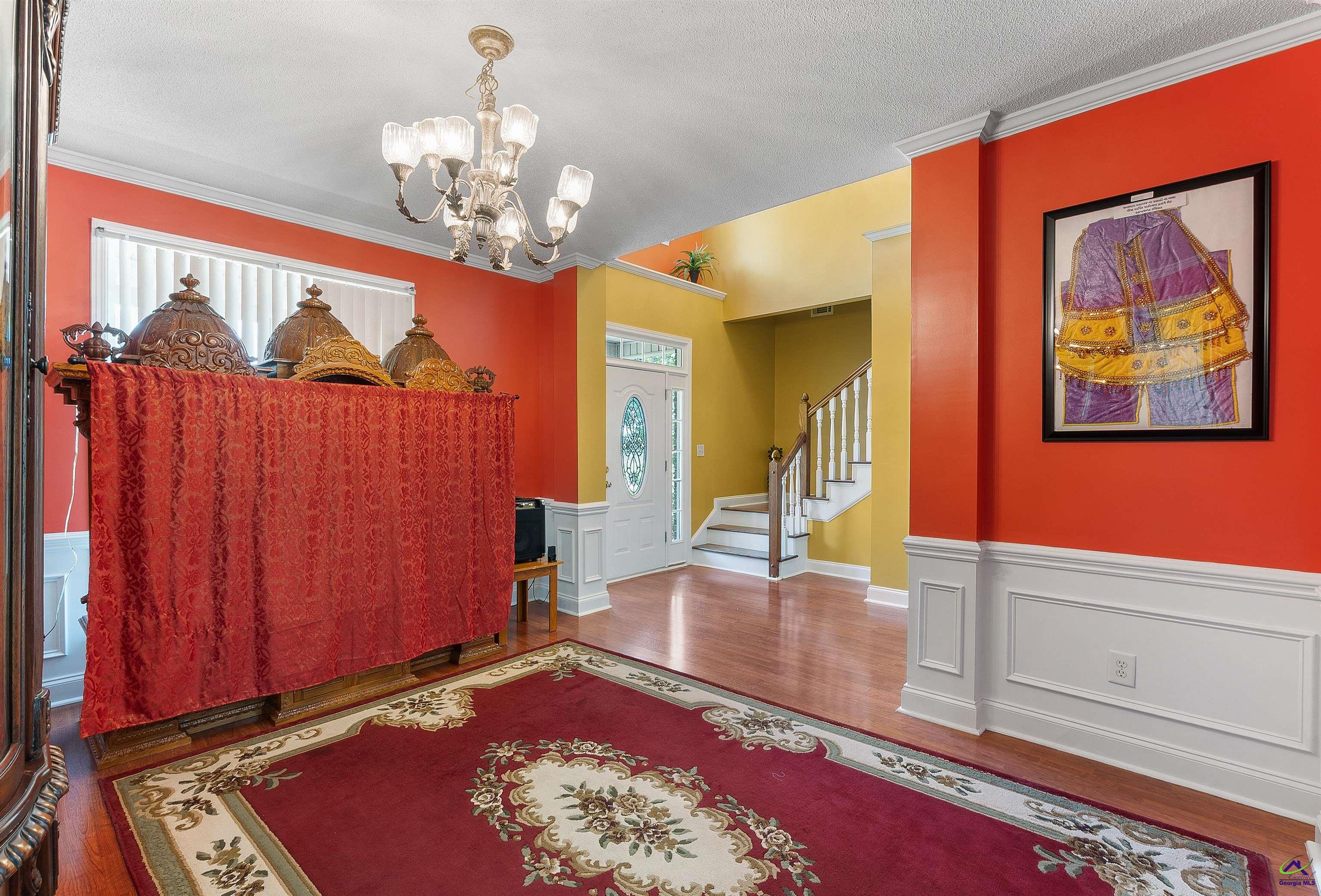 221 Hathersage Drive