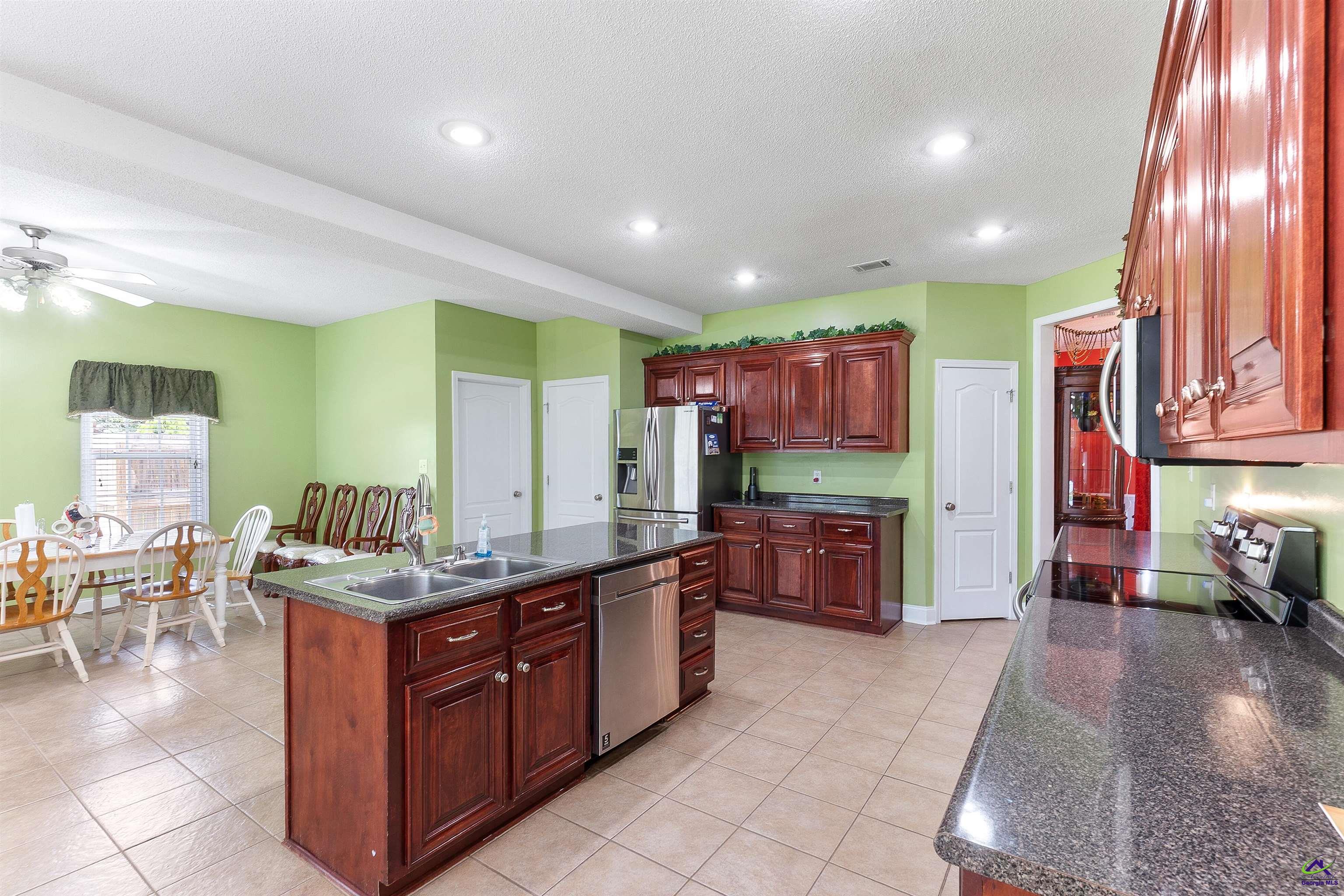 221 Hathersage Drive