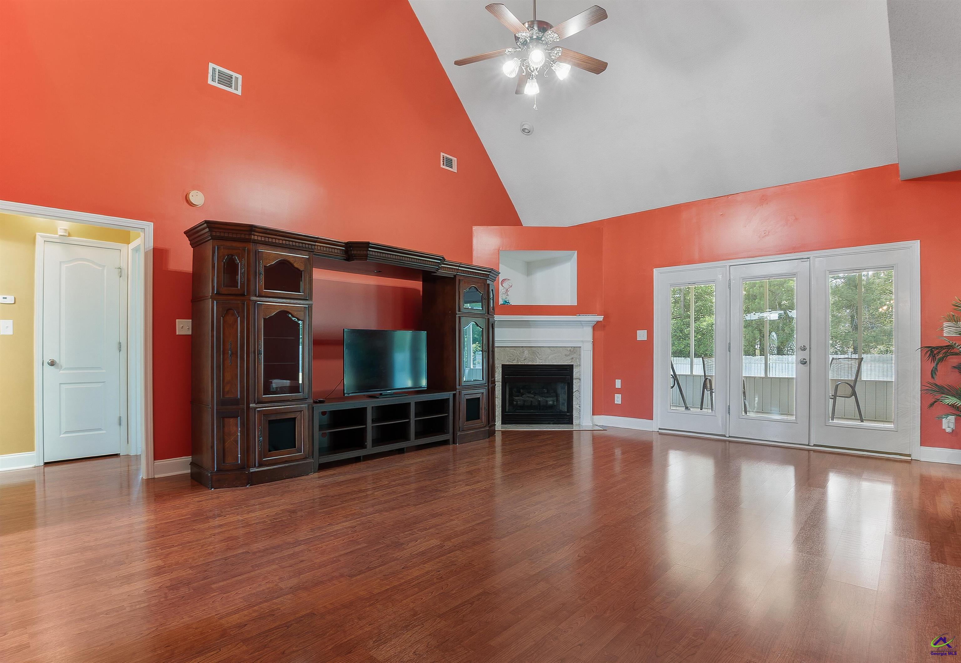 221 Hathersage Drive