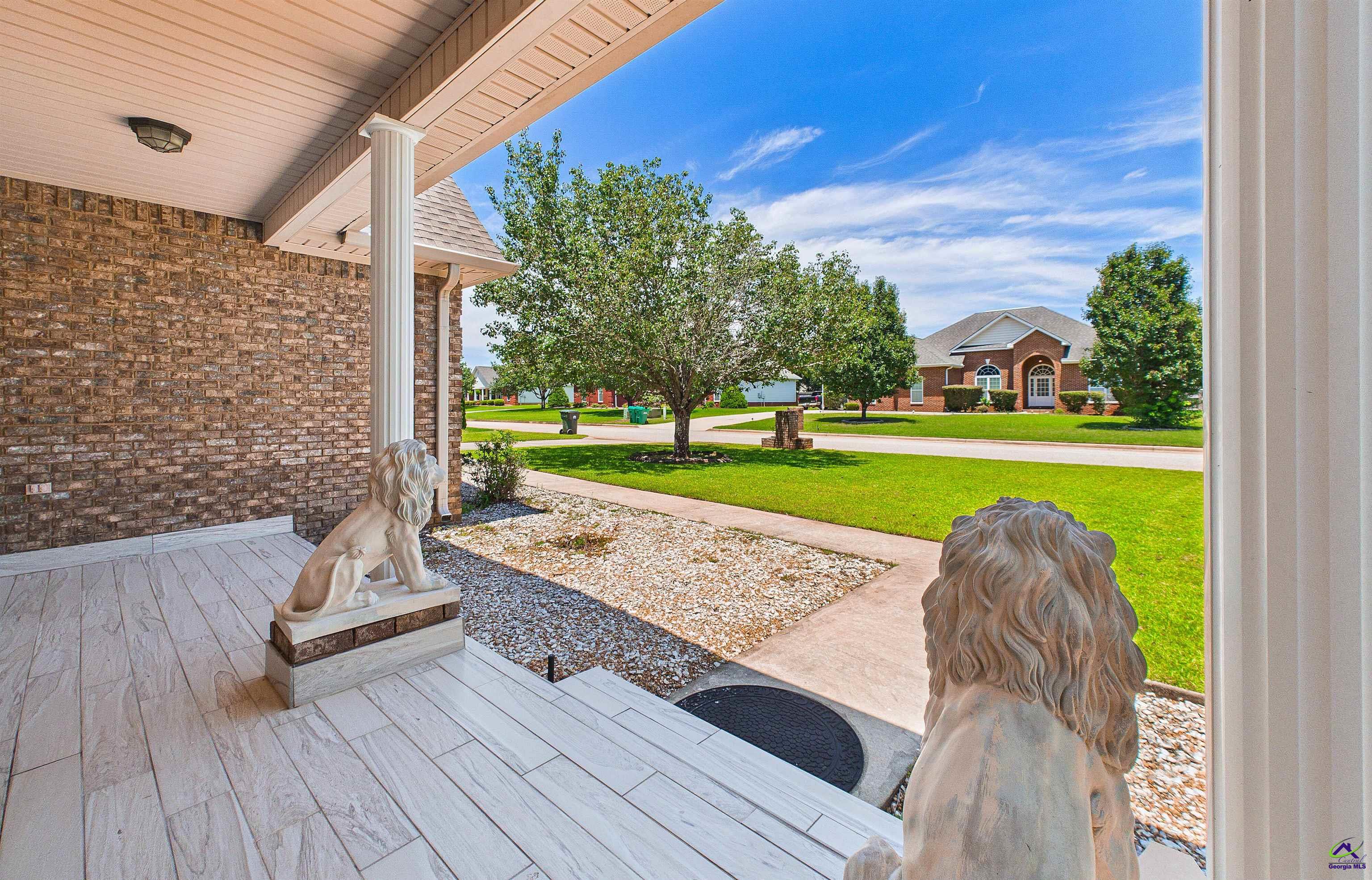 221 Hathersage Drive