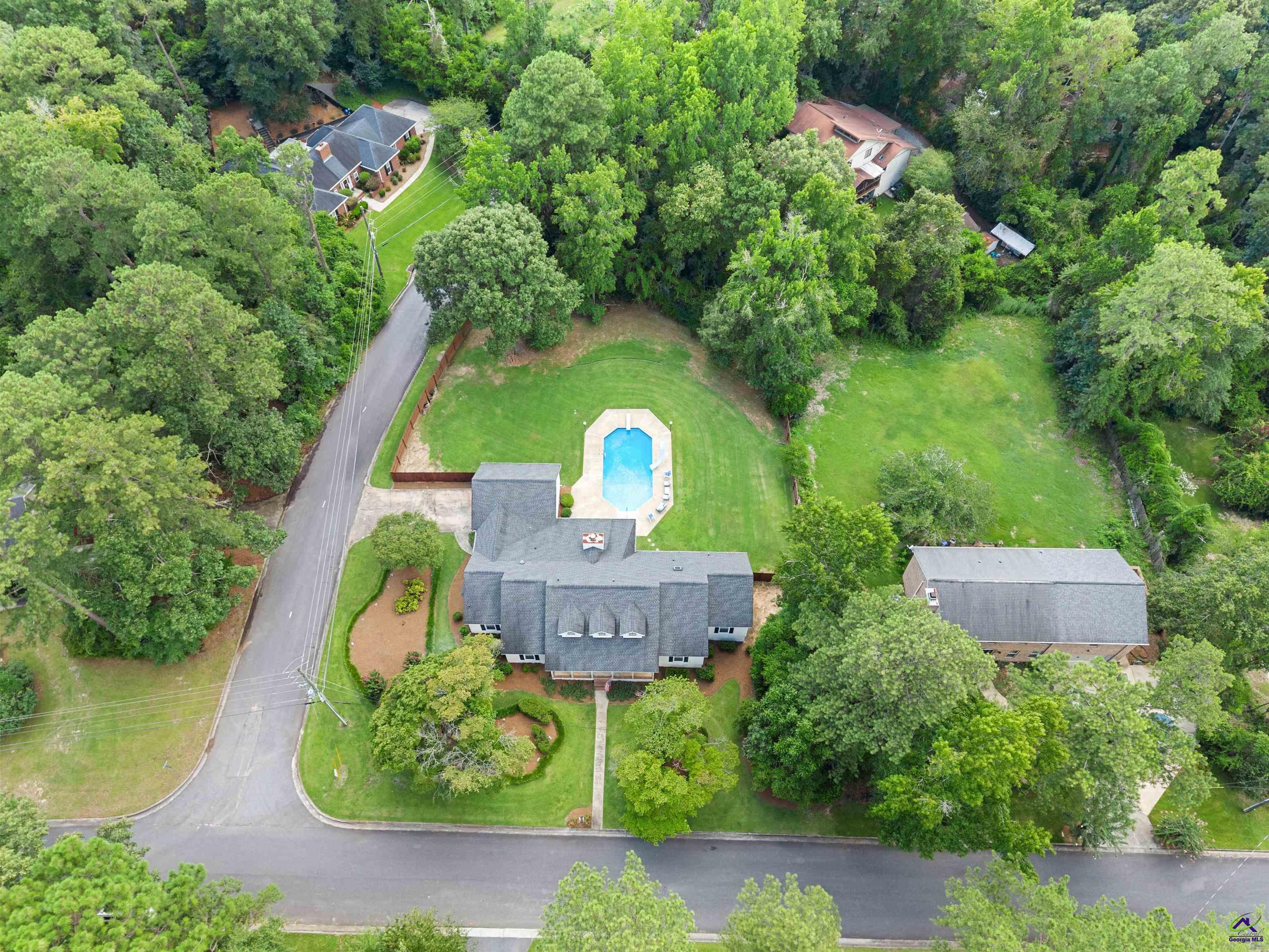 241 Shenandoah Trail