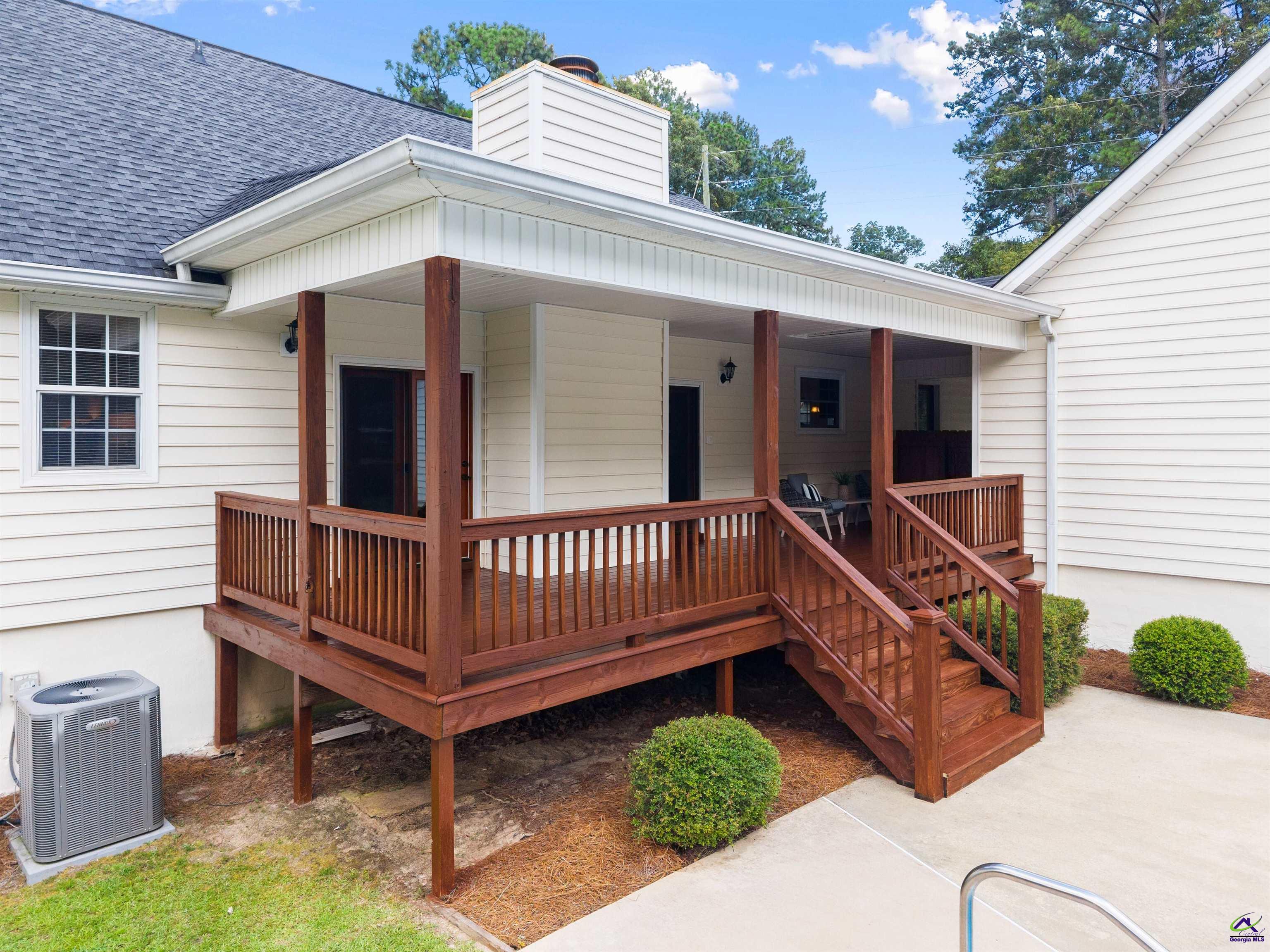 241 Shenandoah Trail