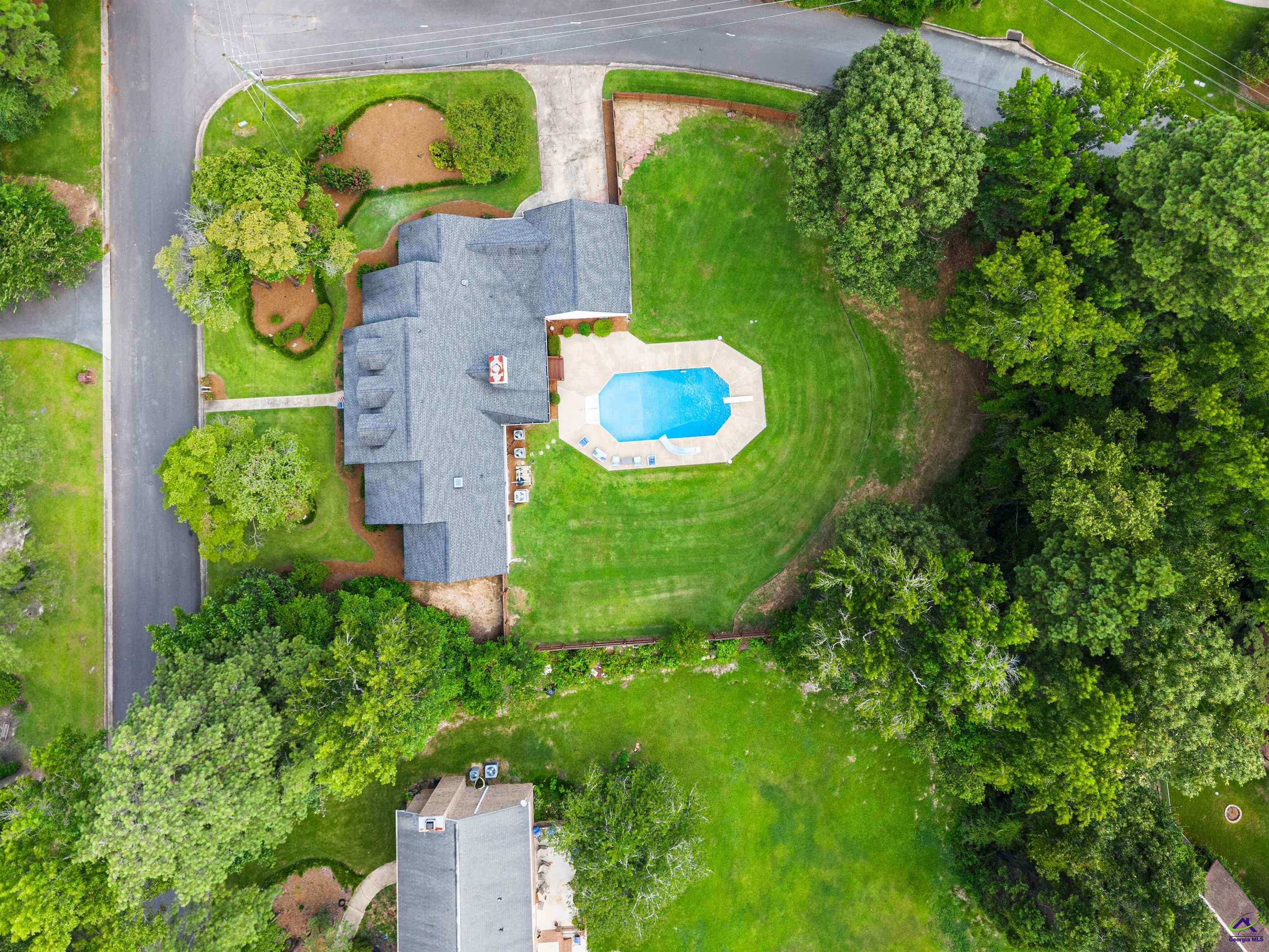 241 Shenandoah Trail