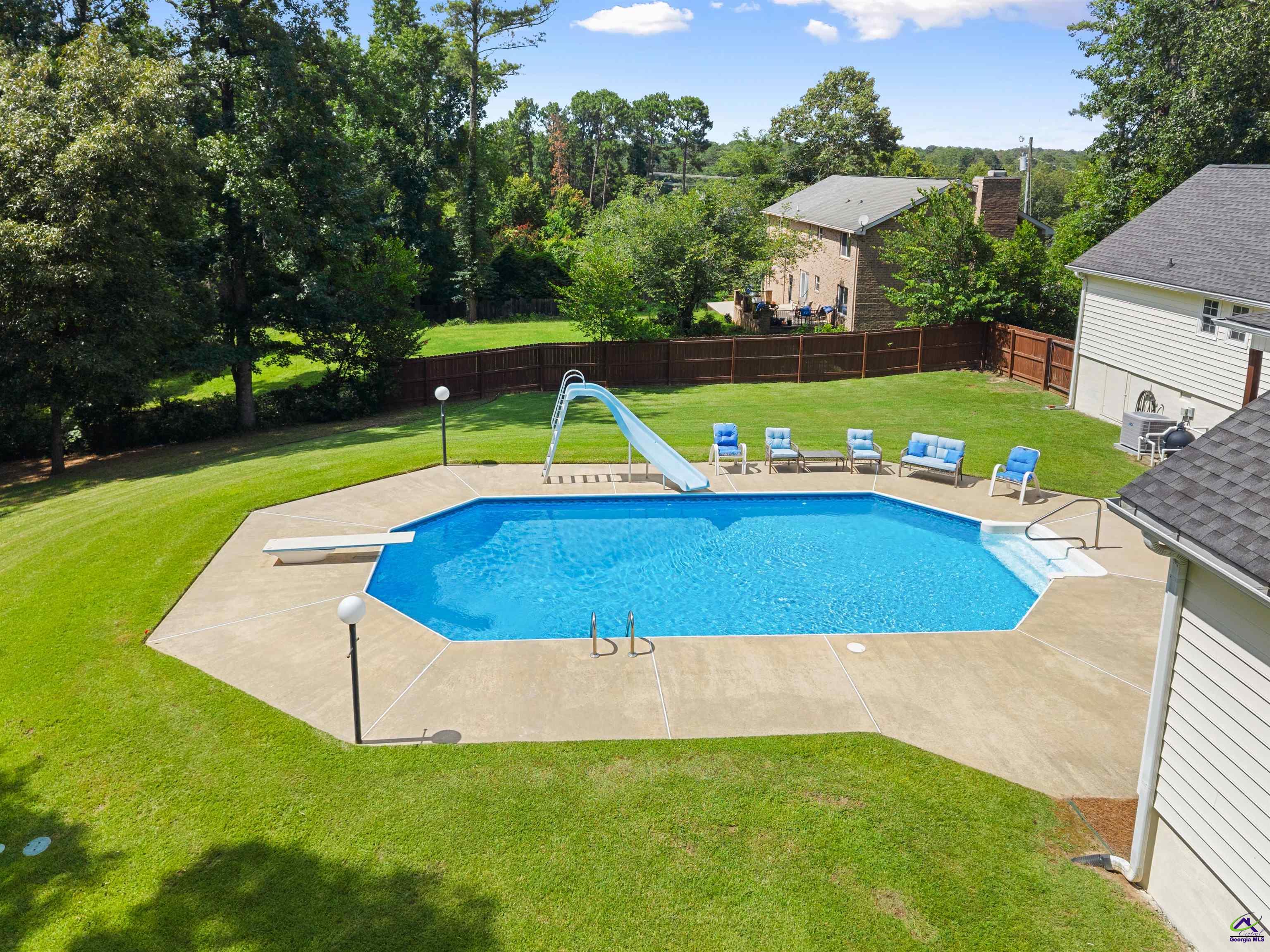 241 Shenandoah Trail