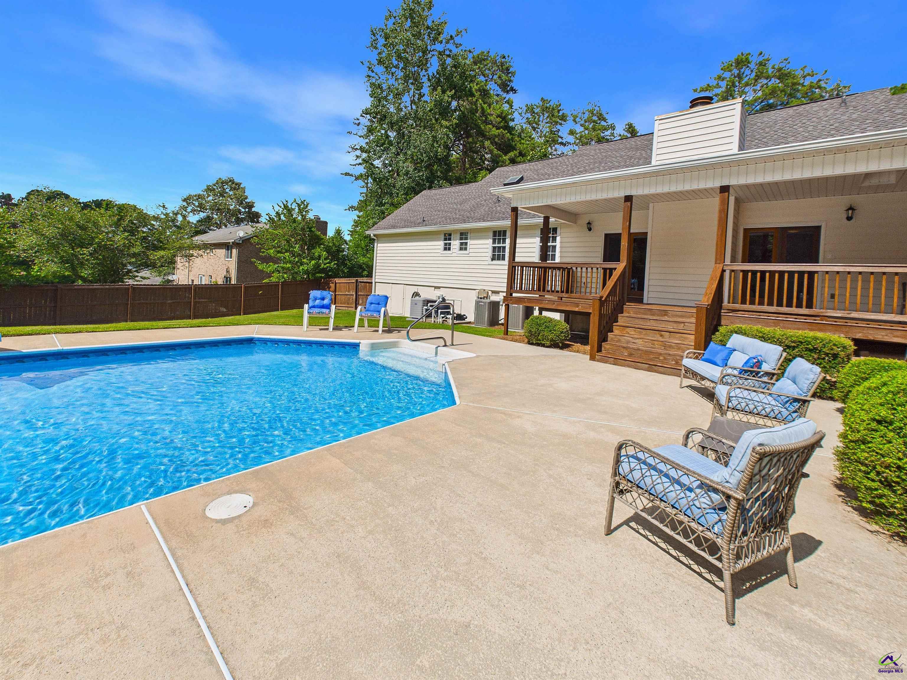 241 Shenandoah Trail