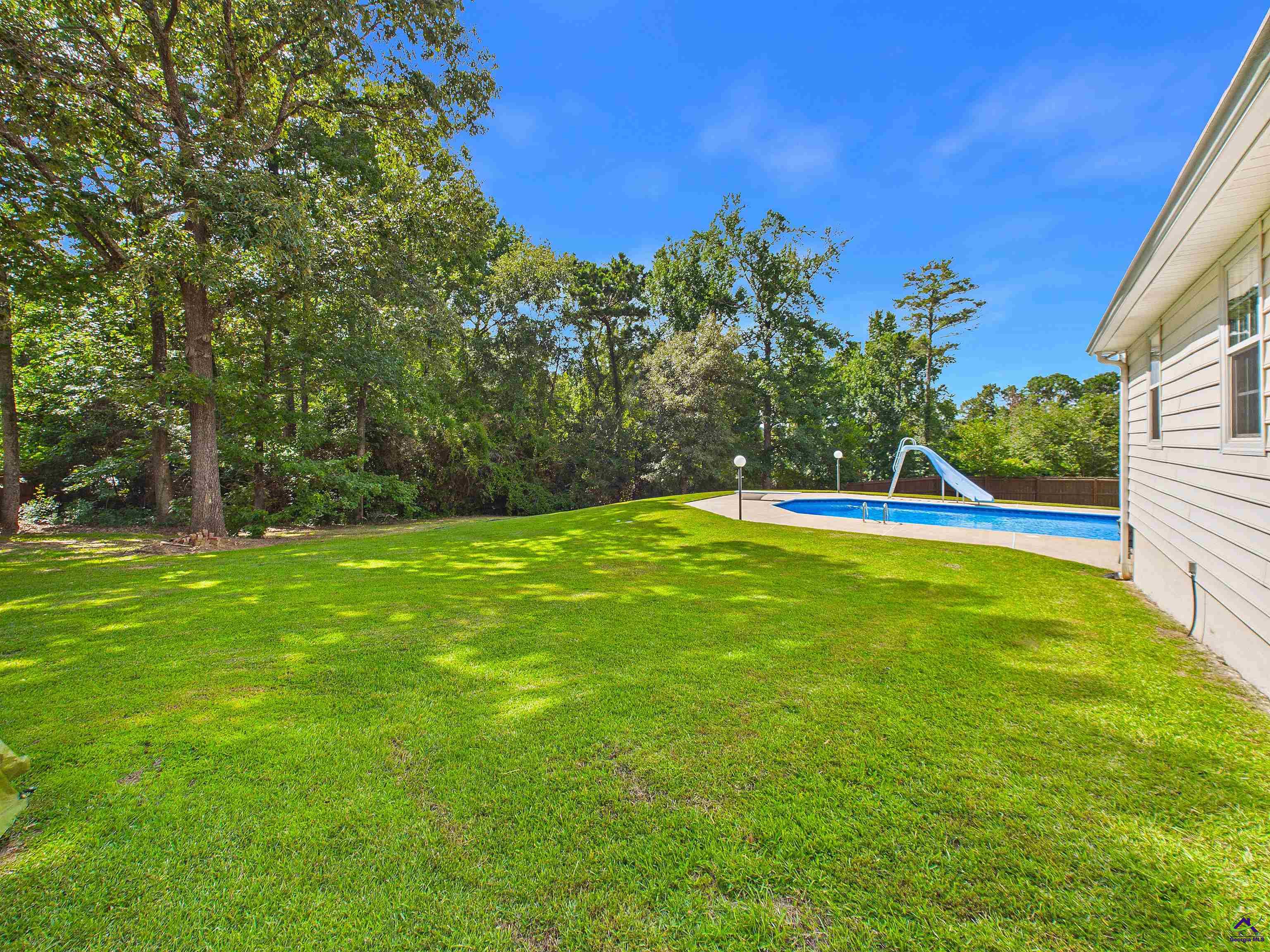 241 Shenandoah Trail