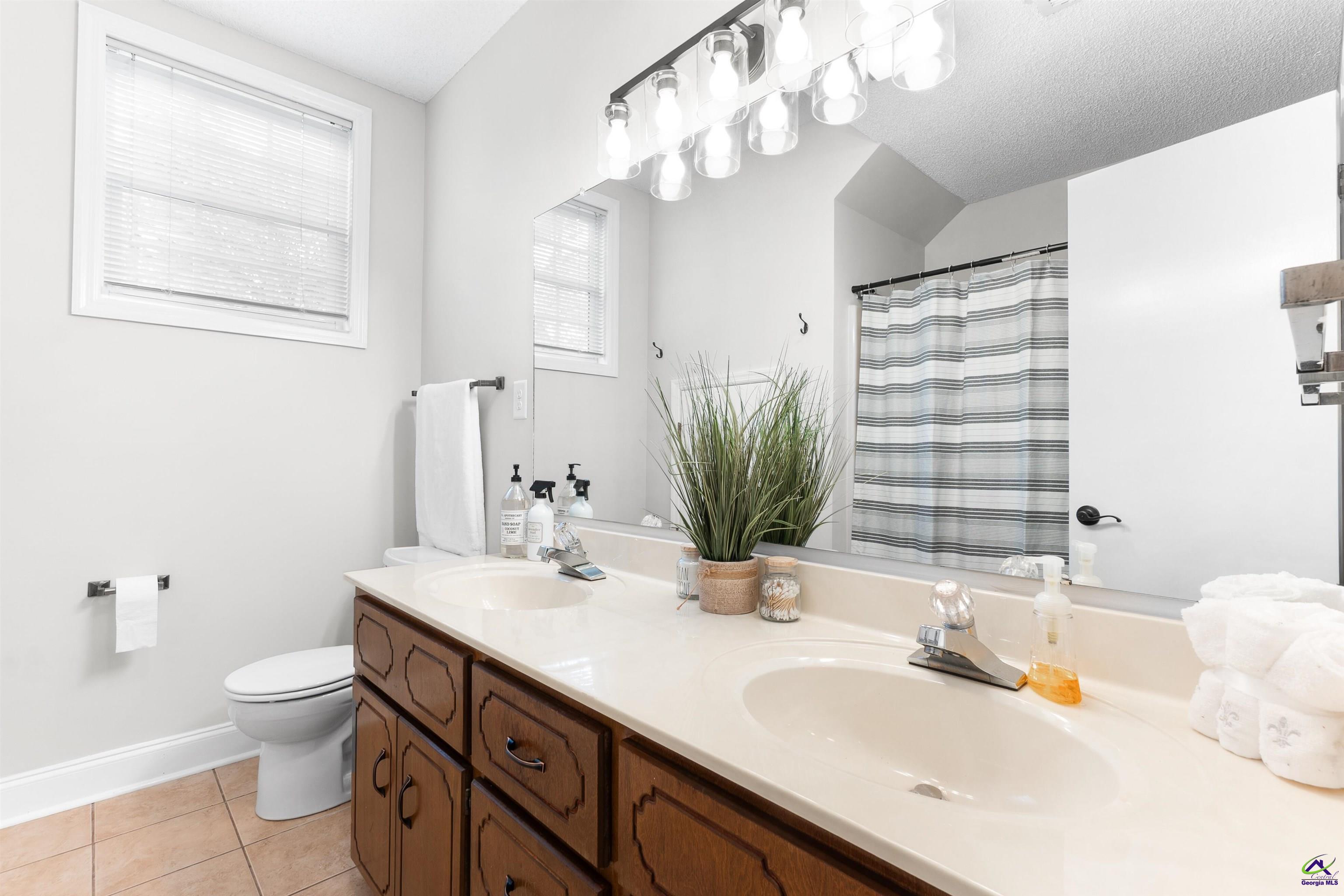 241 Shenandoah Trail
