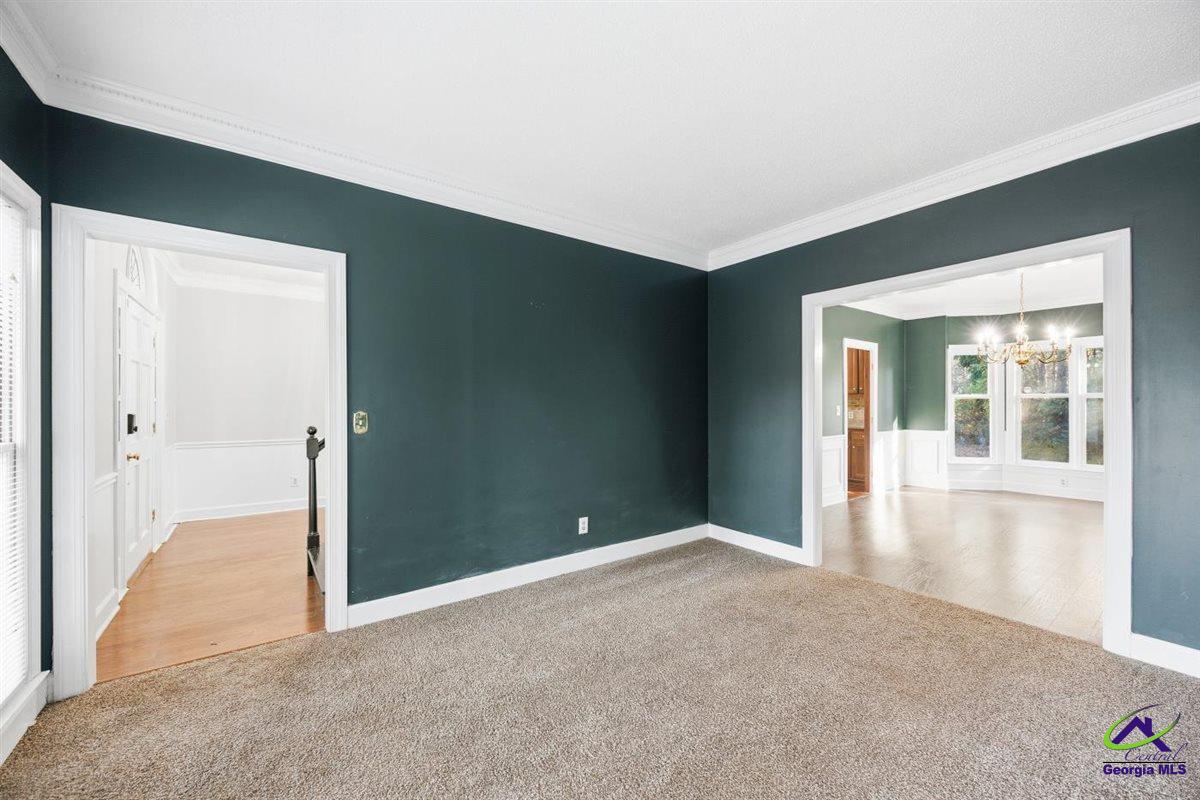 114 Nassau Ct