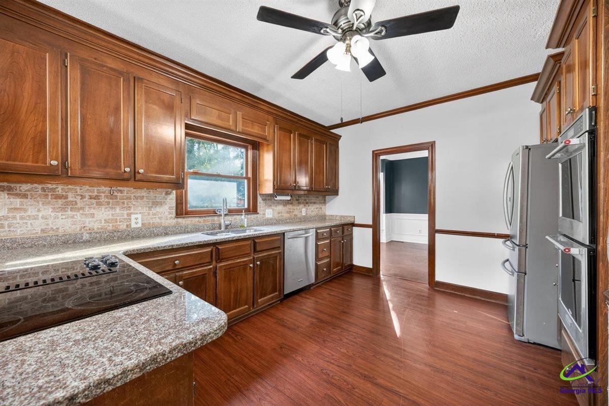 114 Nassau Ct