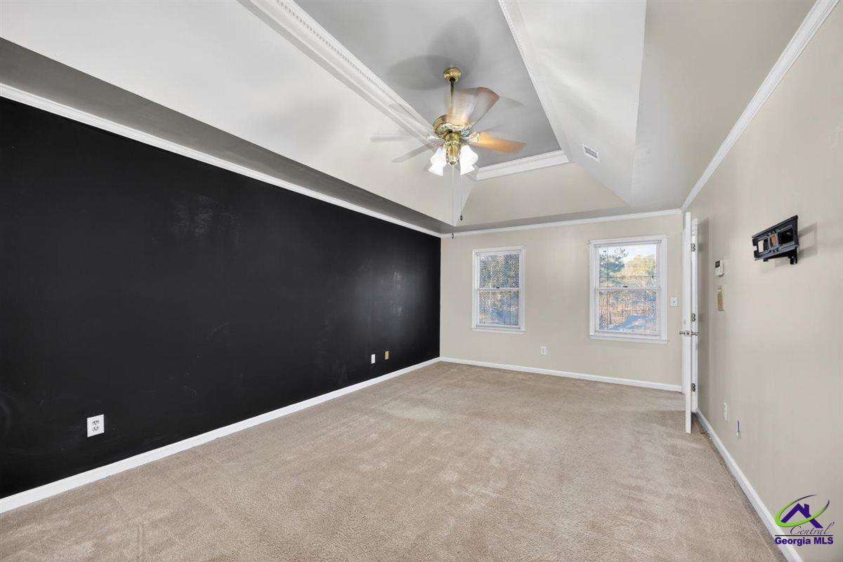 114 Nassau Ct