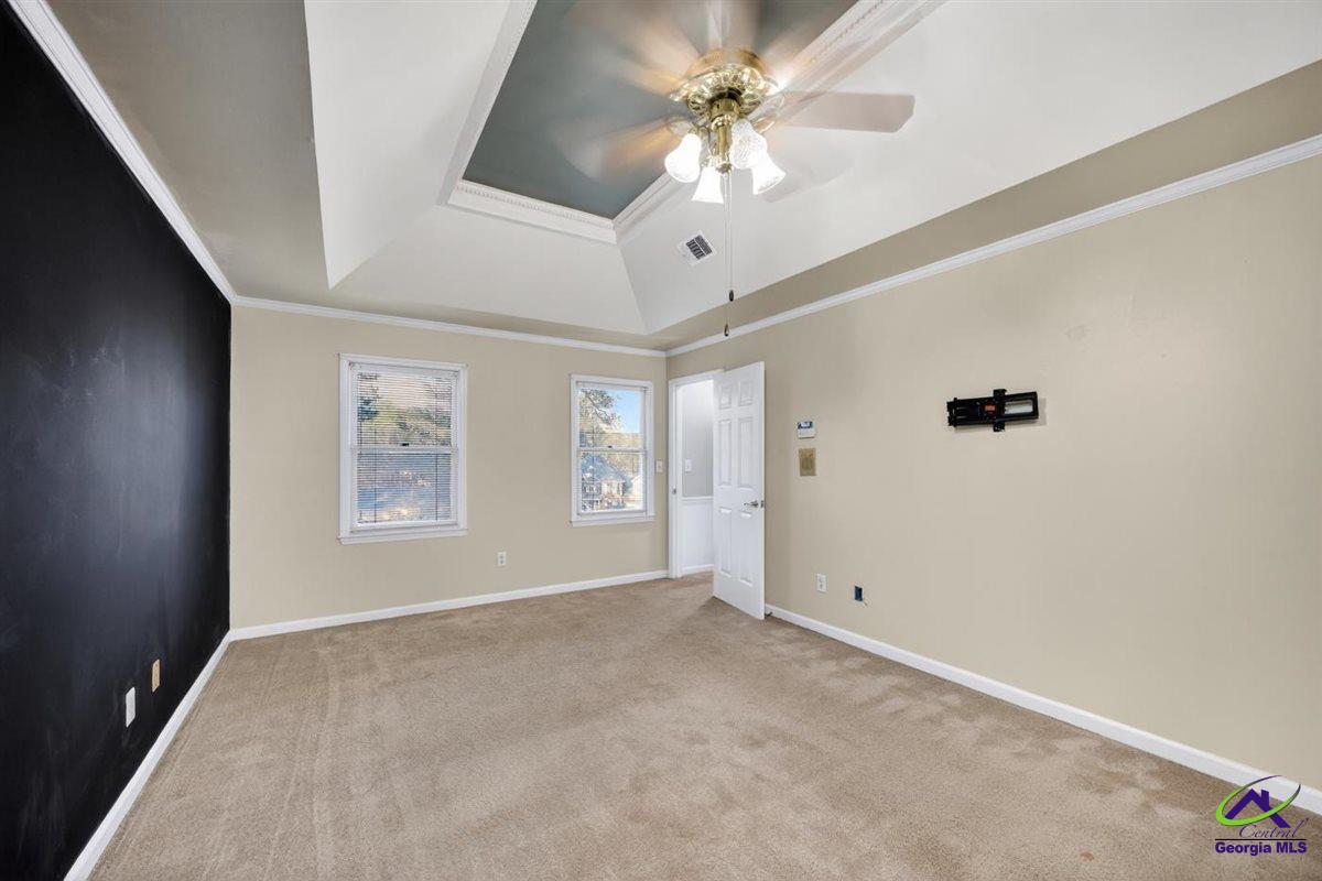 114 Nassau Ct