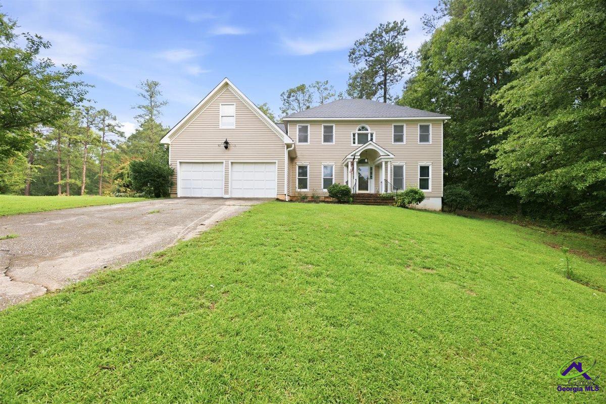 114 Nassau Ct