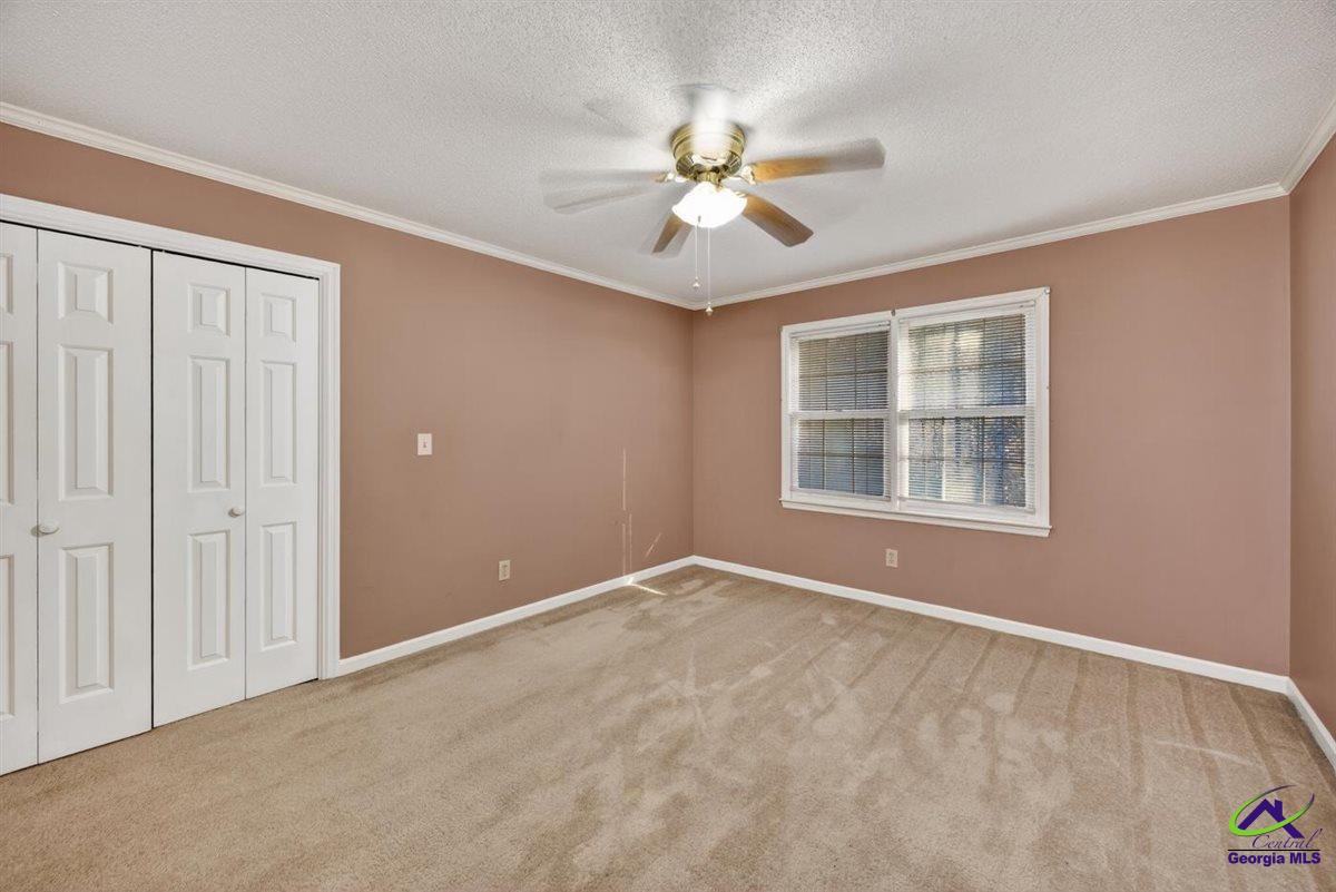 114 Nassau Ct