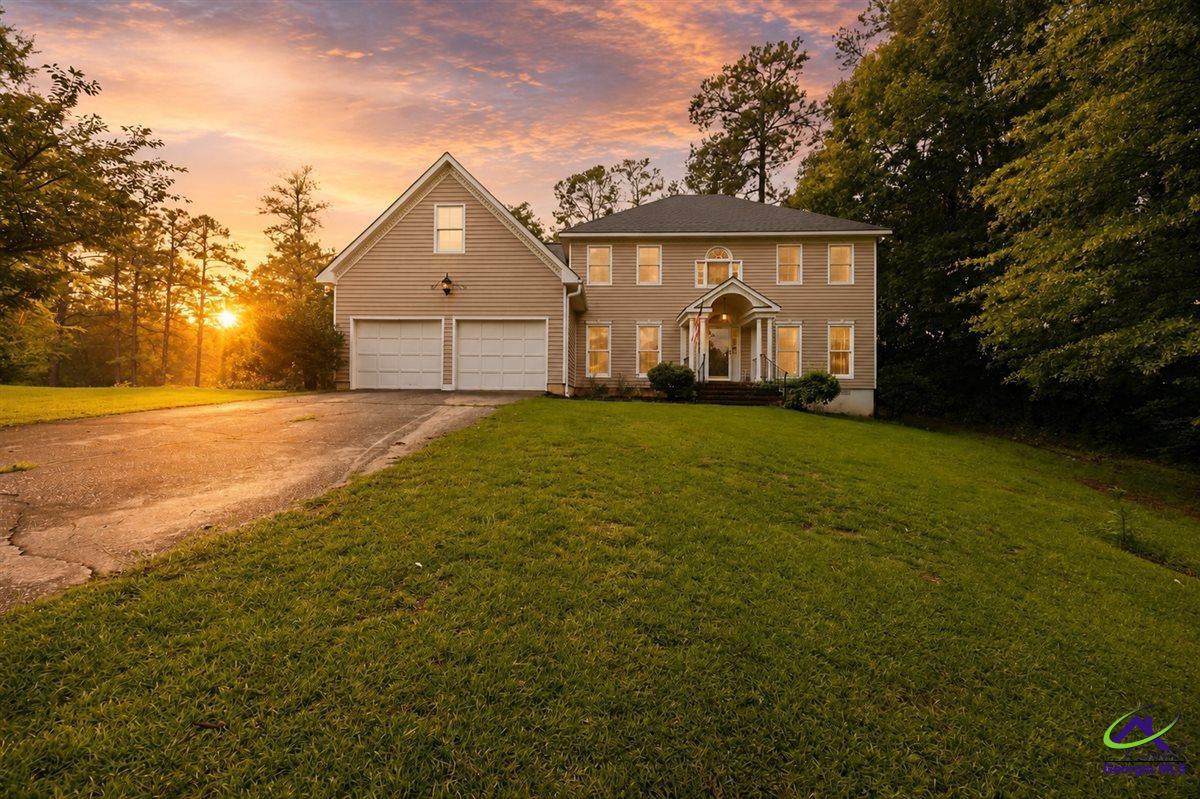114 Nassau Ct