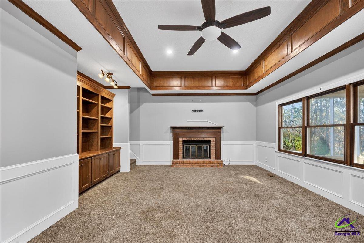 114 Nassau Ct