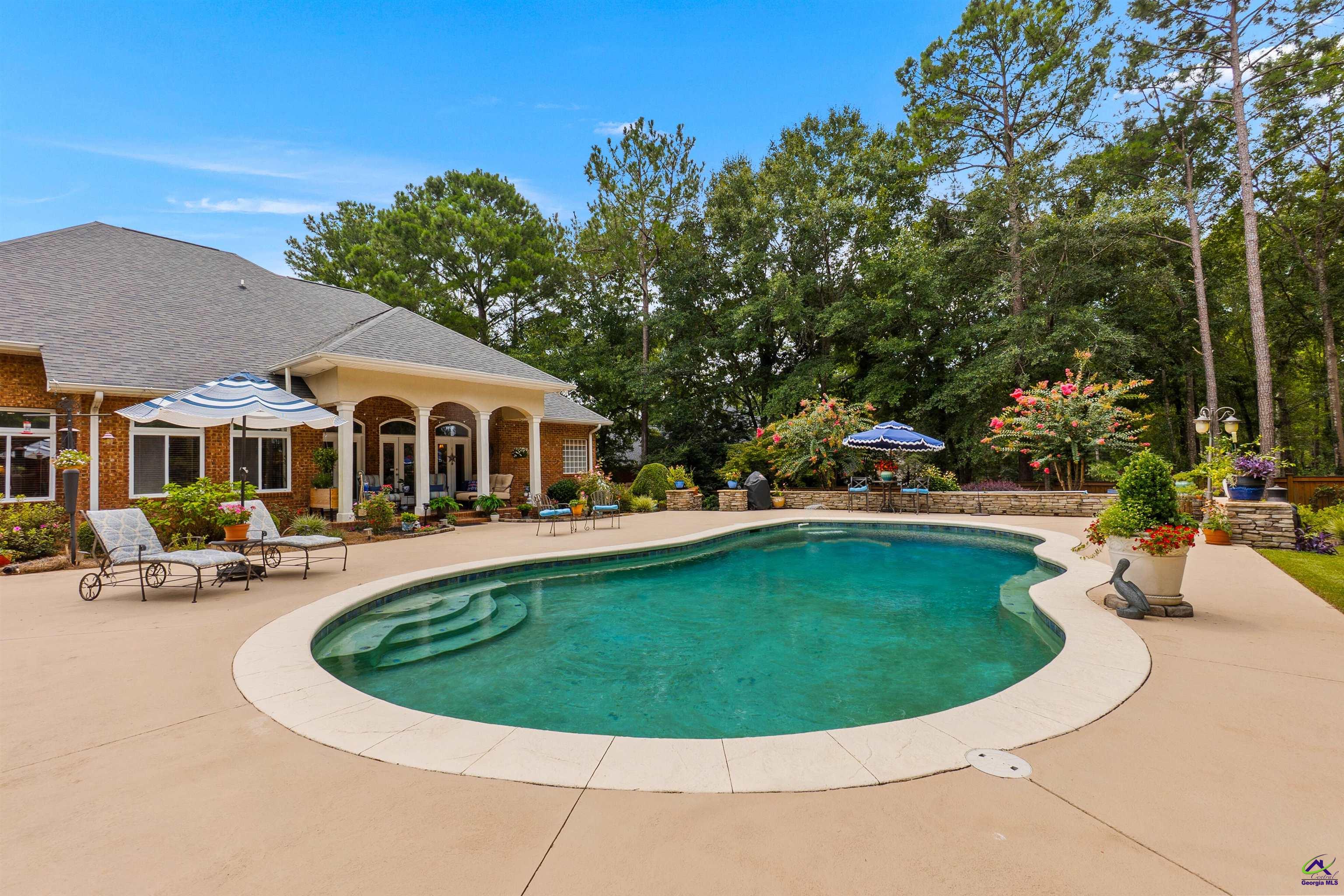108 Glenda Drive