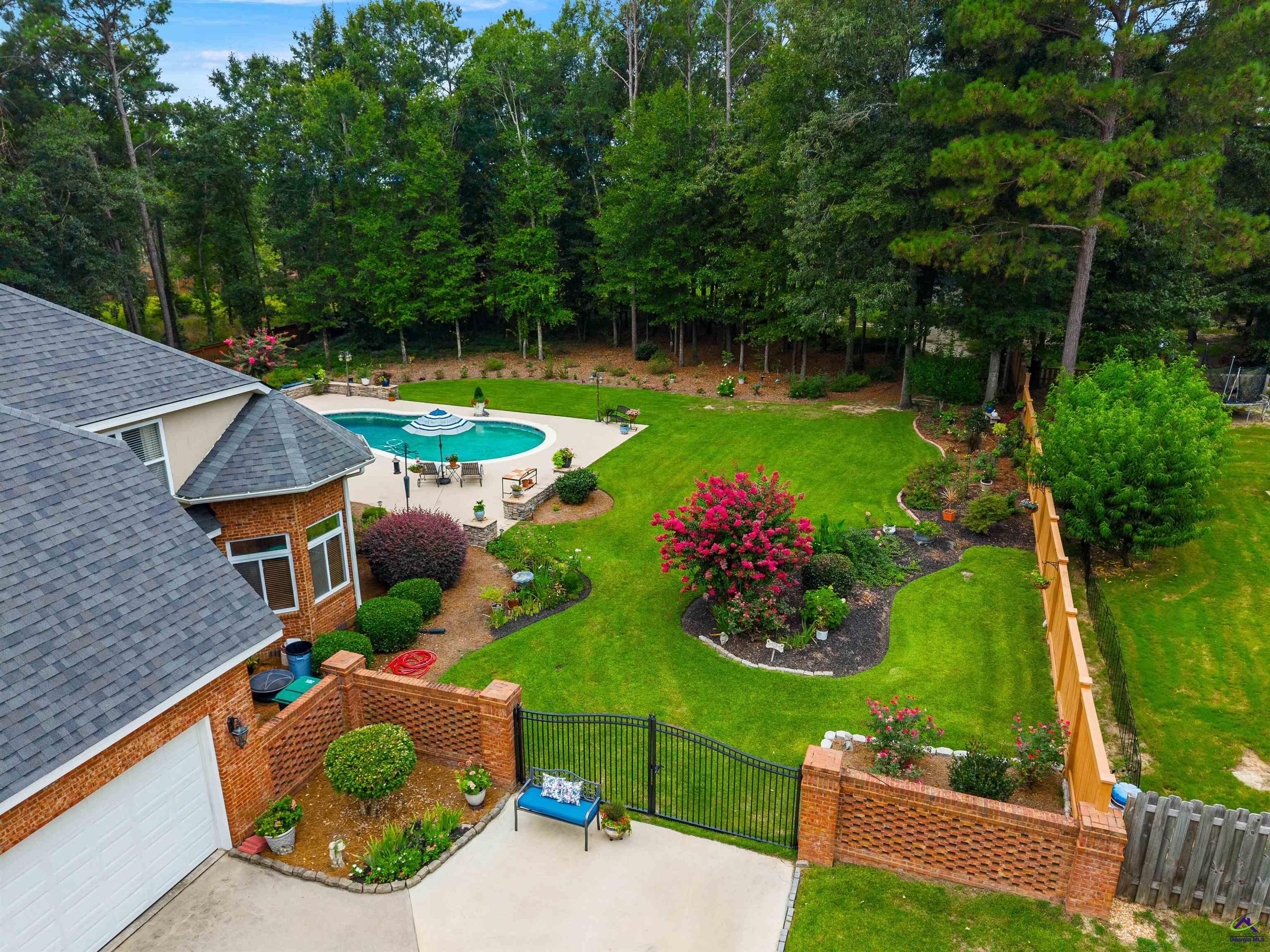 108 Glenda Drive