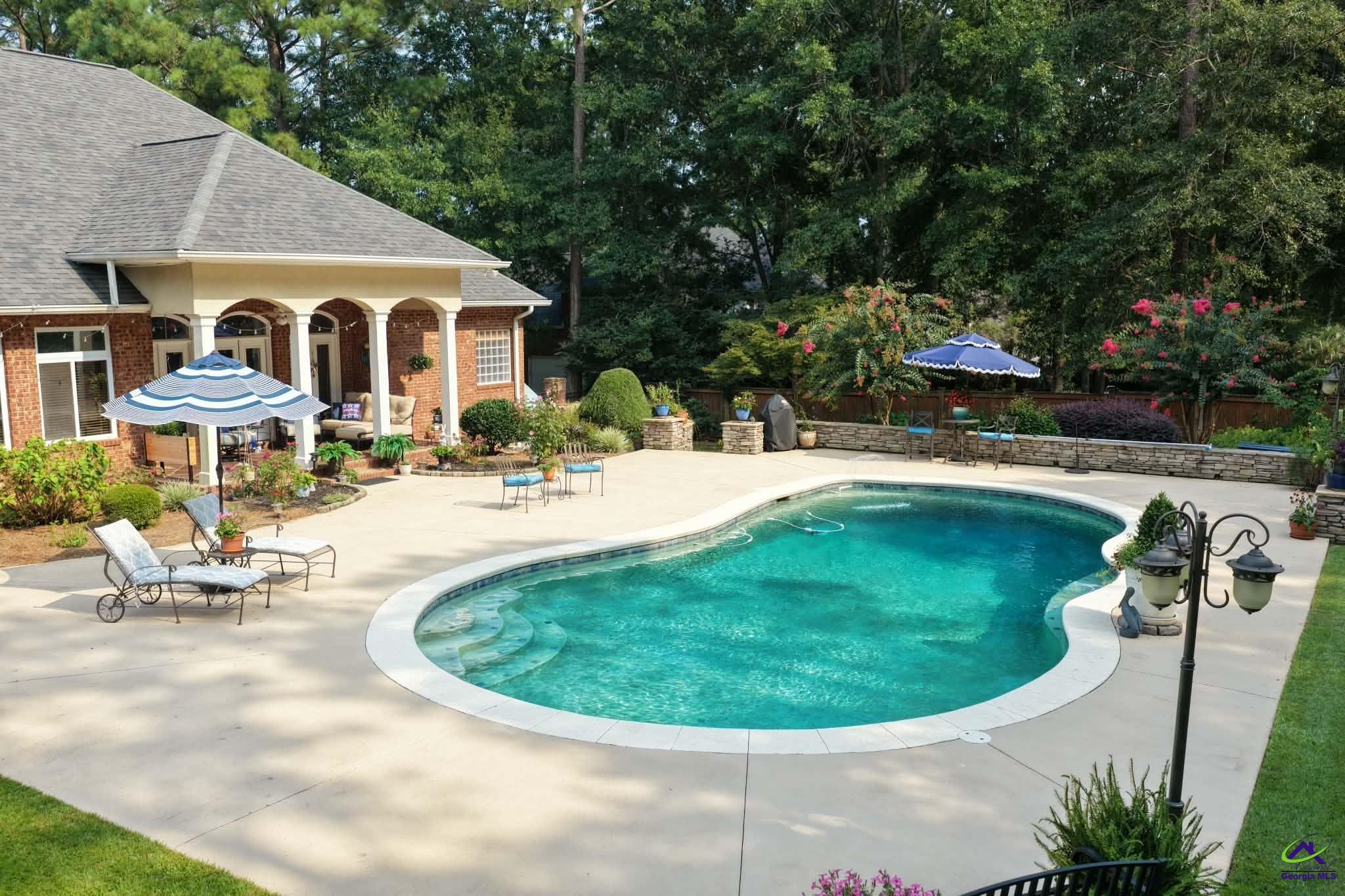 108 Glenda Drive