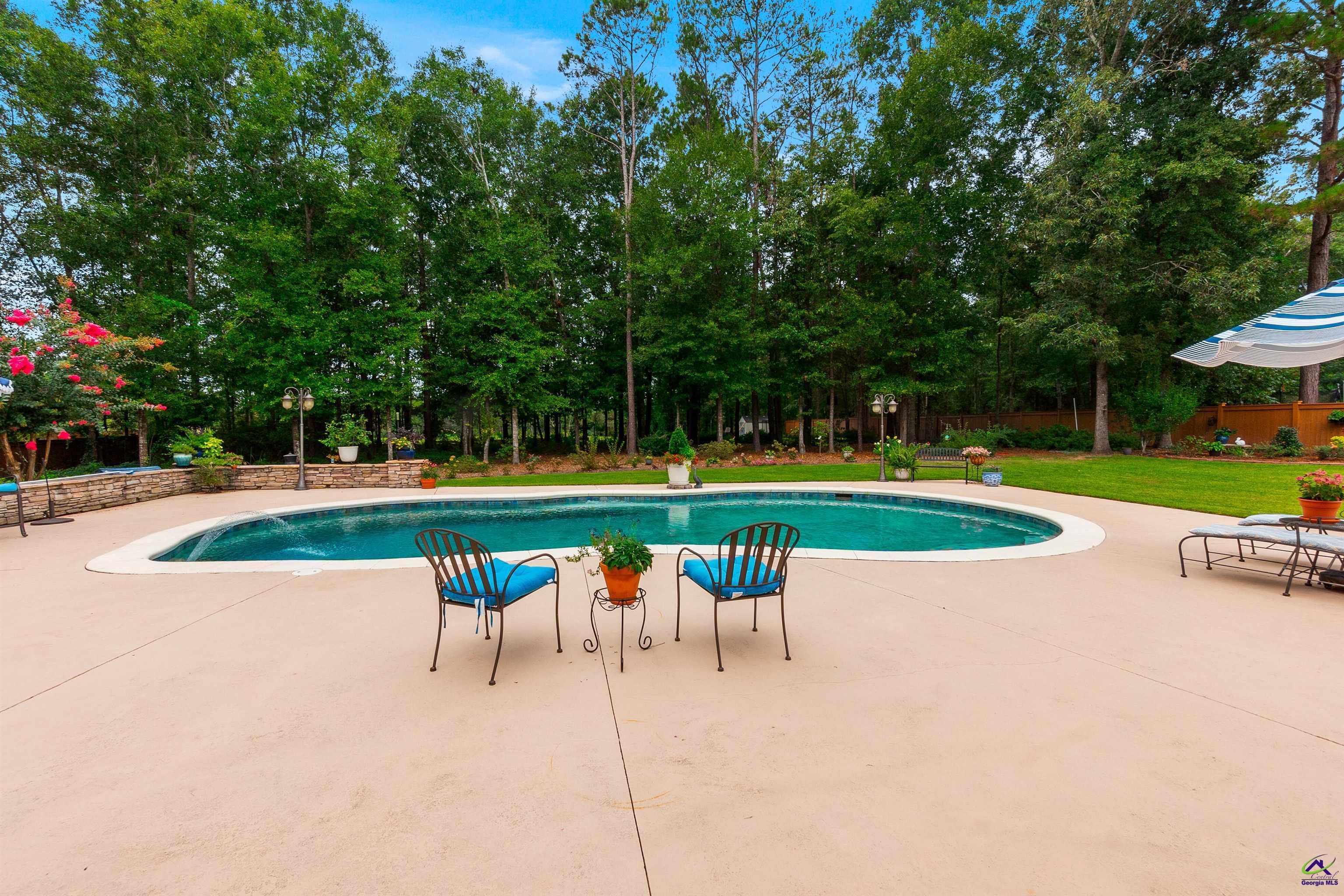 108 Glenda Drive