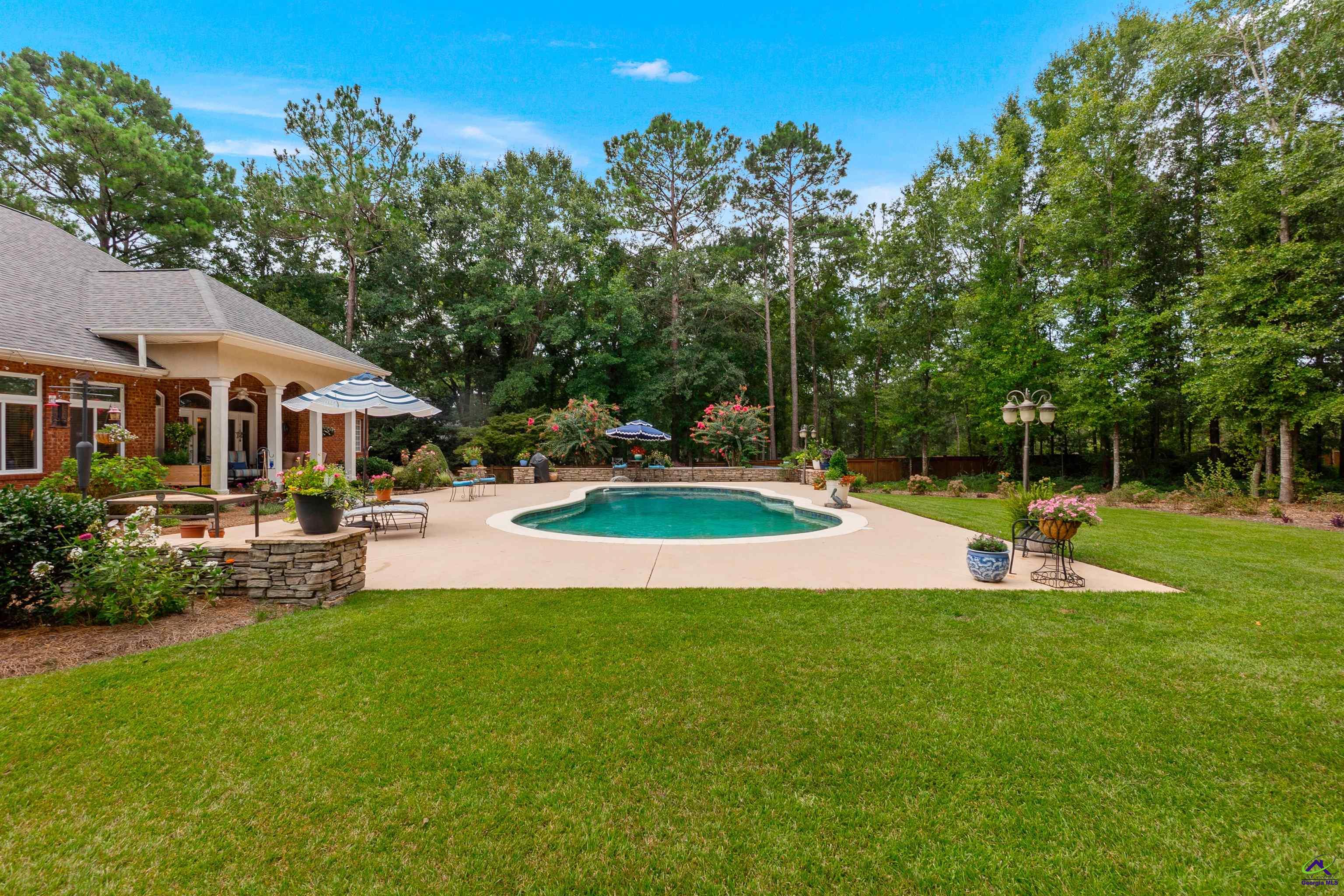 108 Glenda Drive