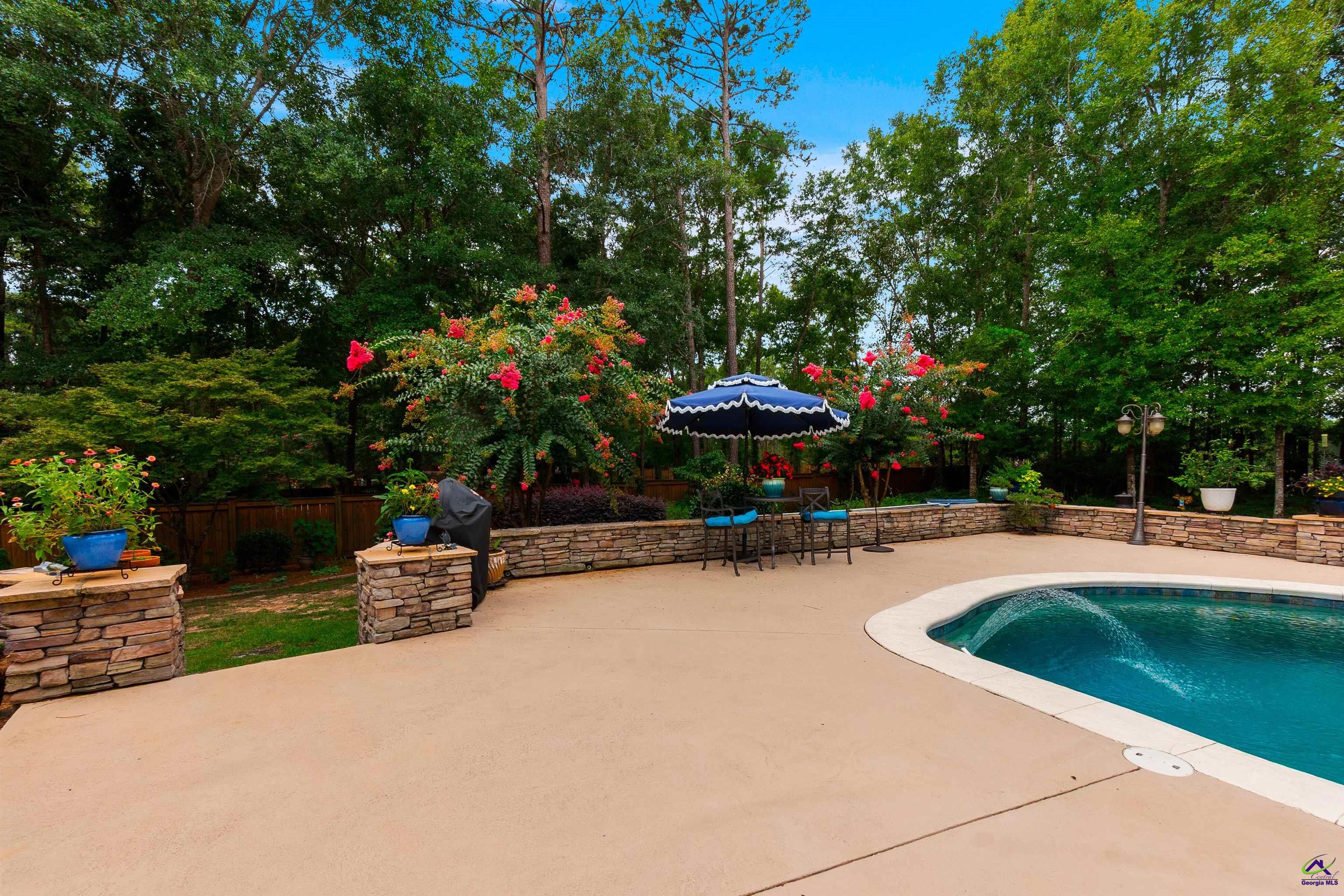 108 Glenda Drive