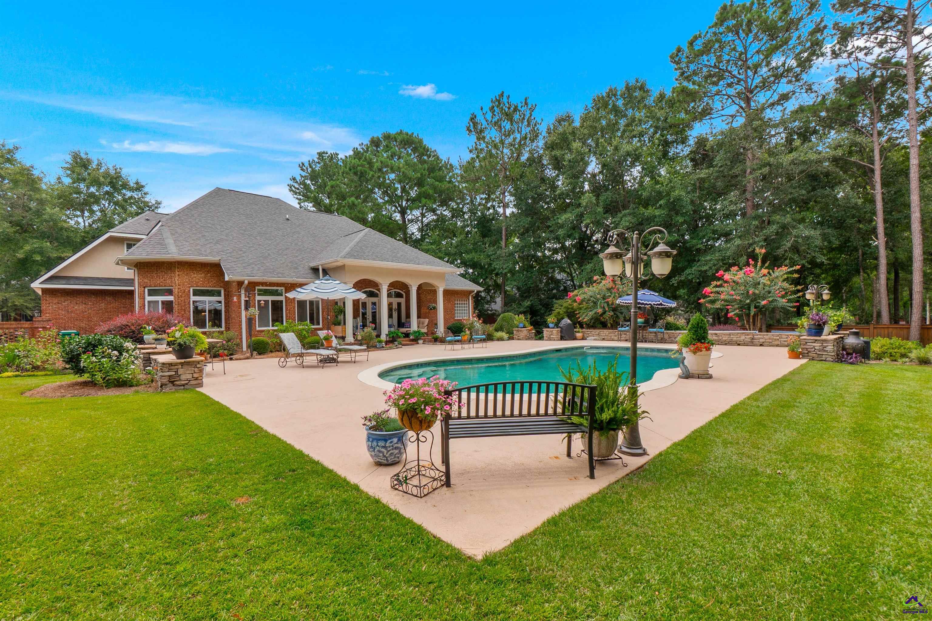 108 Glenda Drive