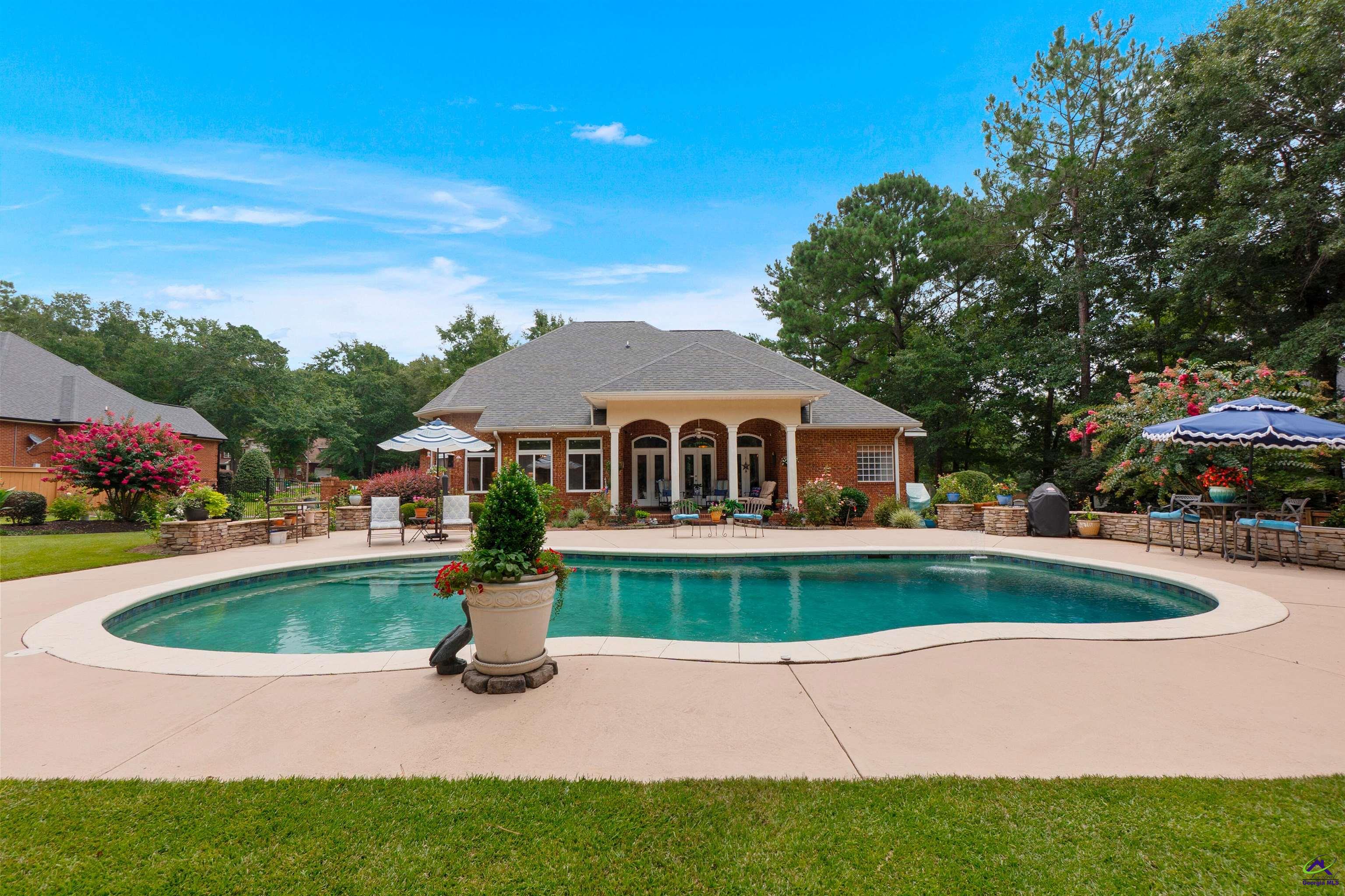 108 Glenda Drive