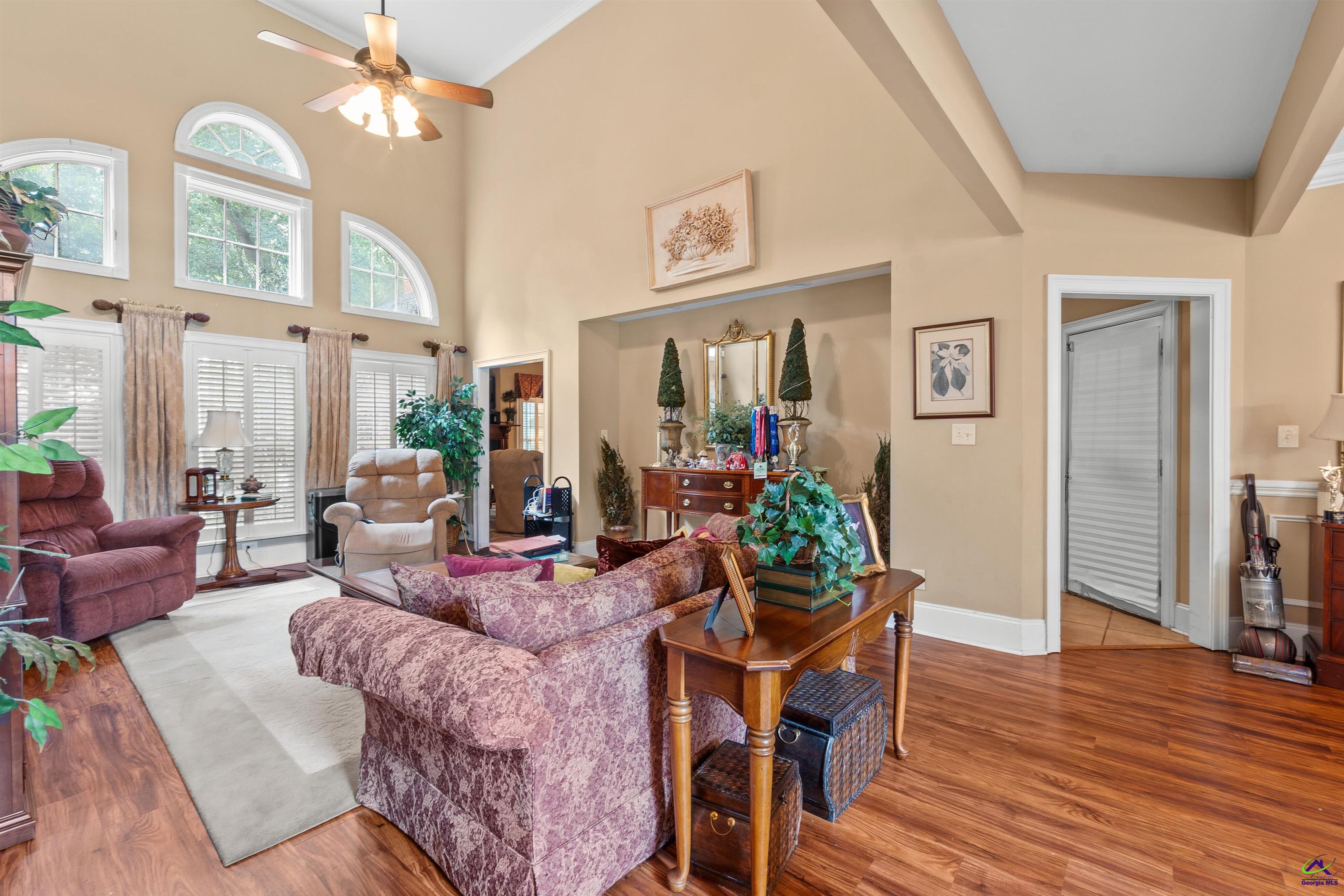 110 Glenda Drive
