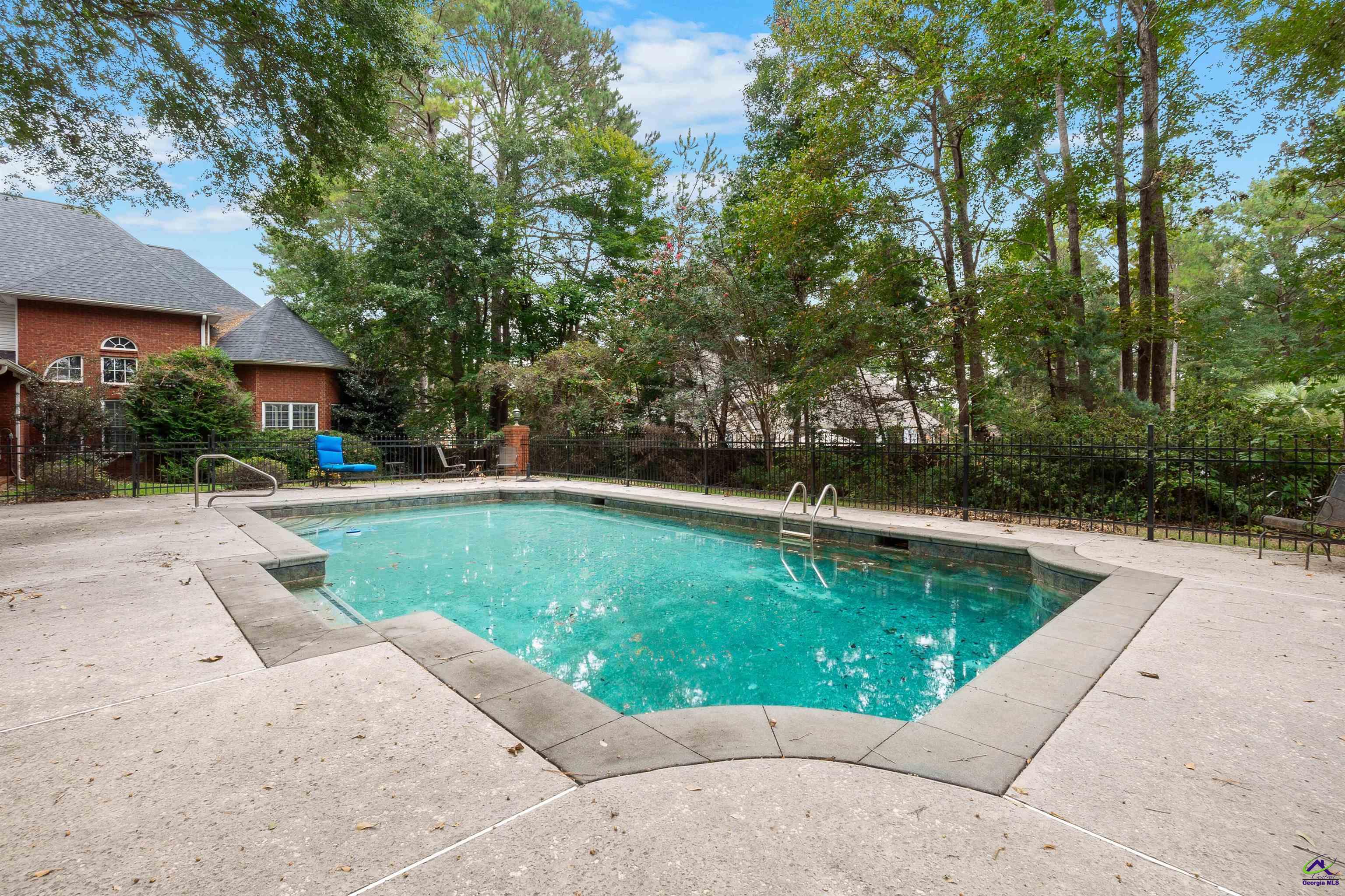 110 Glenda Drive